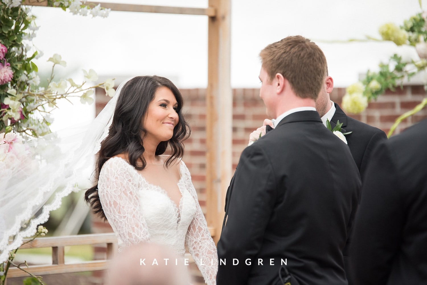 Des Moines Iowa Wedding Photographer