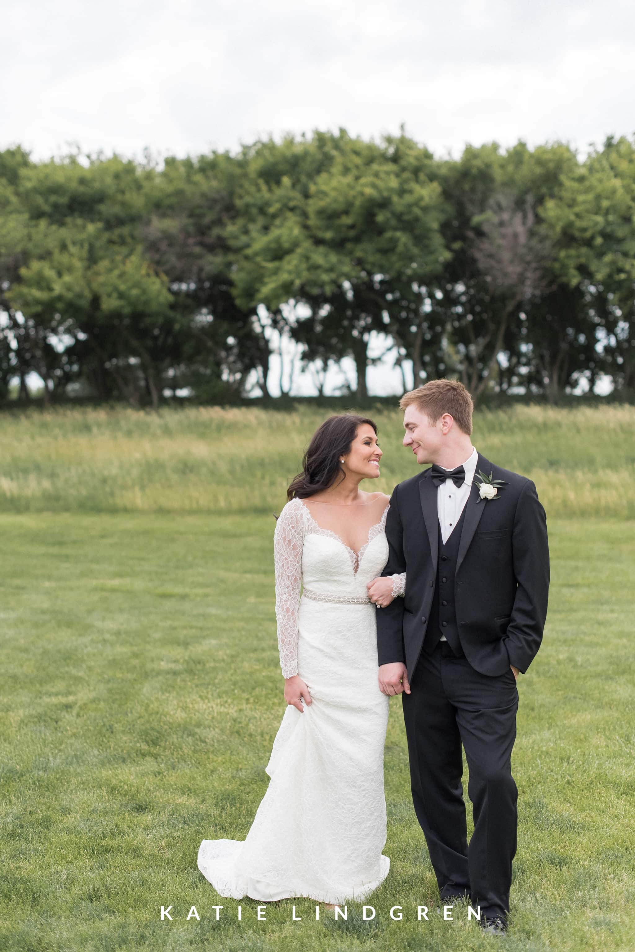 Des Moines Iowa Wedding Photographer