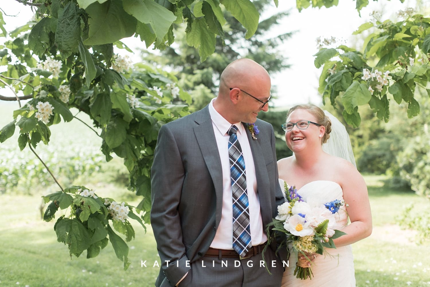 Snus Hill Winery Wedding