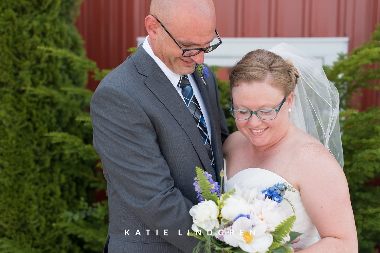 Snus Hill Winery Wedding