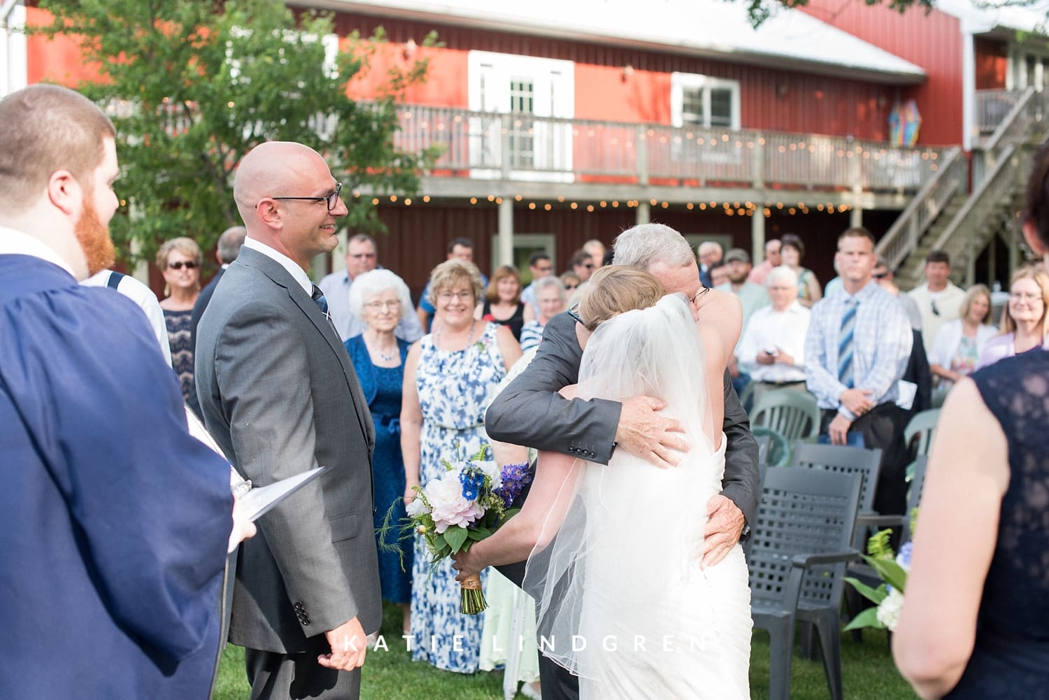 Snus Hill Winery Wedding