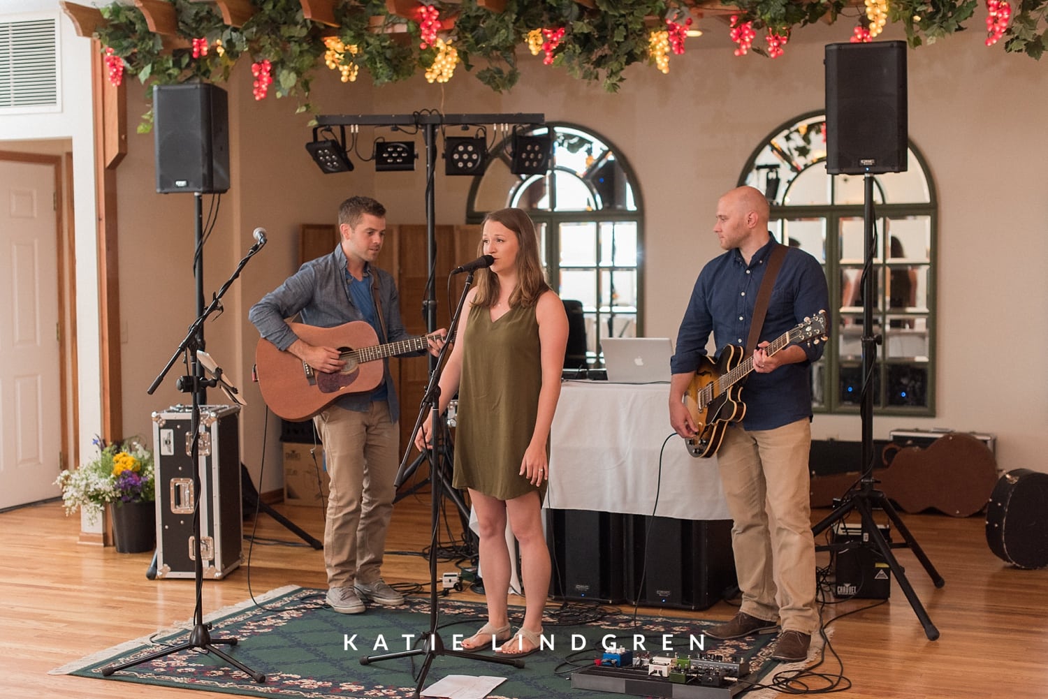 Snus Hill Winery Wedding