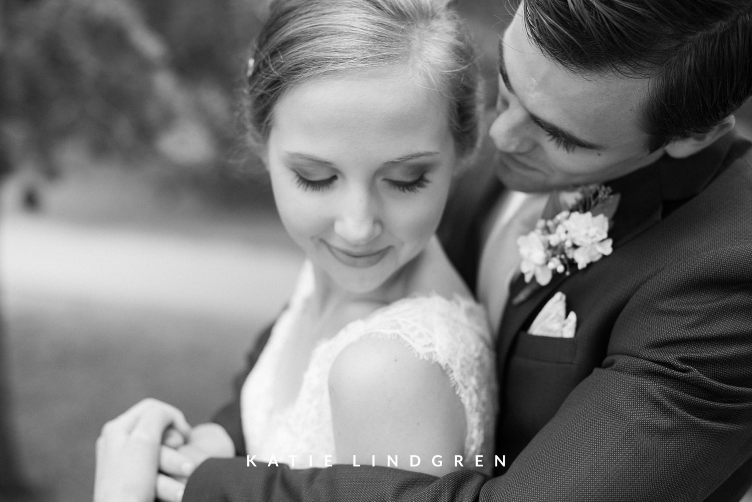 Des Moines, Iowa Wedding Photographer