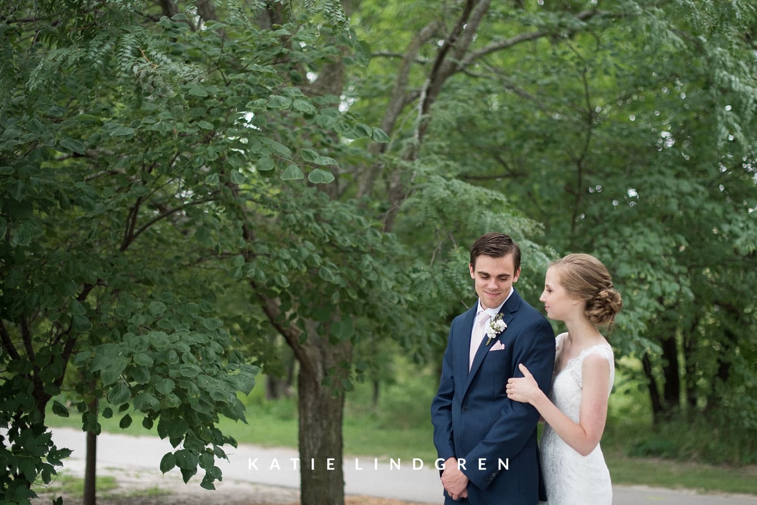 Des Moines, Iowa Wedding Photographer