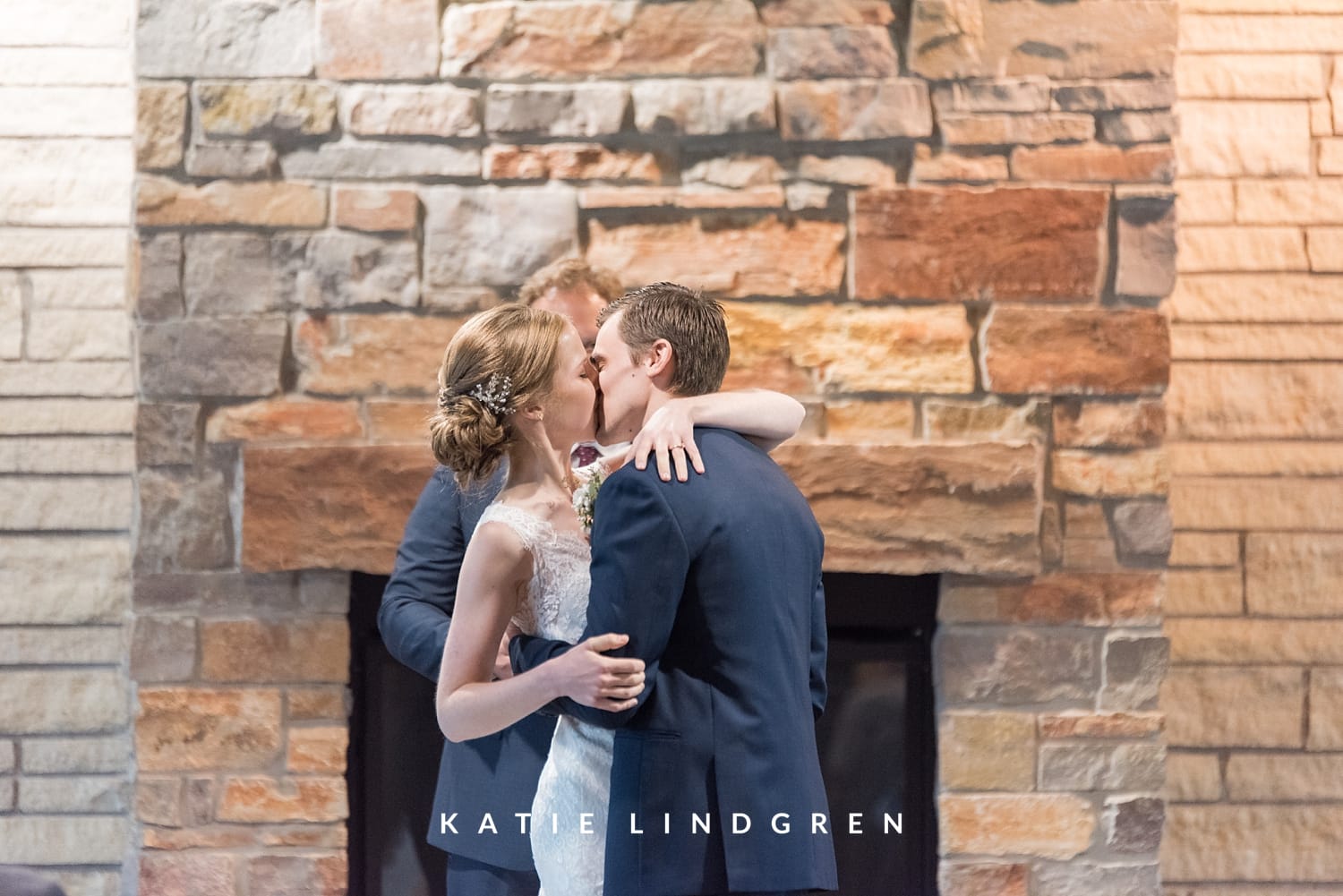 Des Moines, Iowa Wedding Photographer