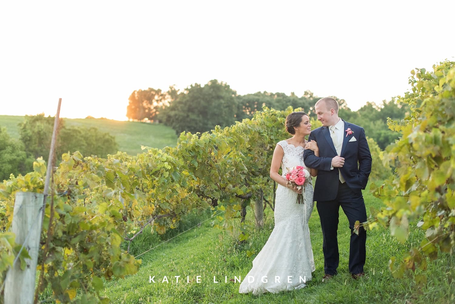 Cedar Ridge Winery Wedding