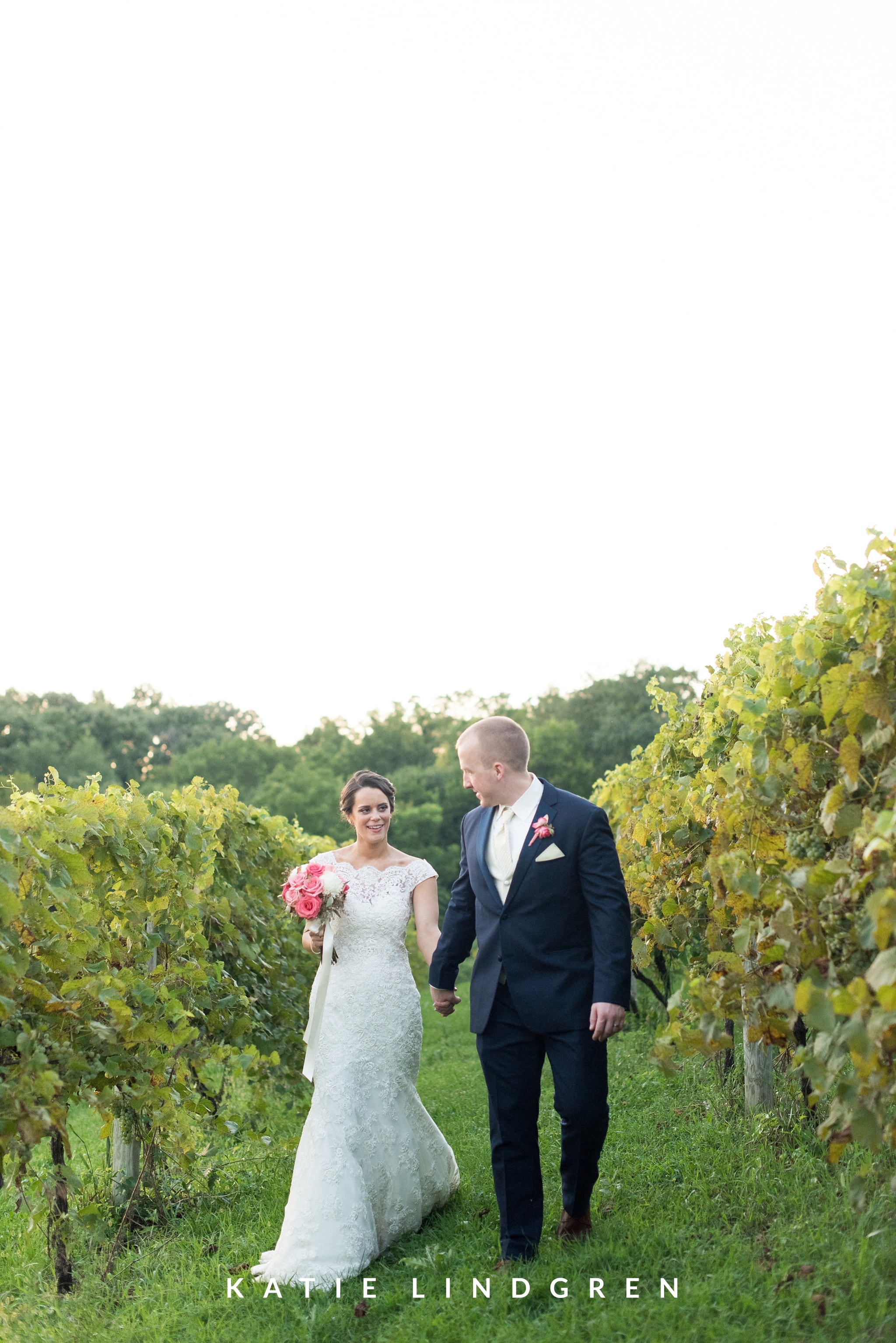 Cedar Ridge Winery Wedding