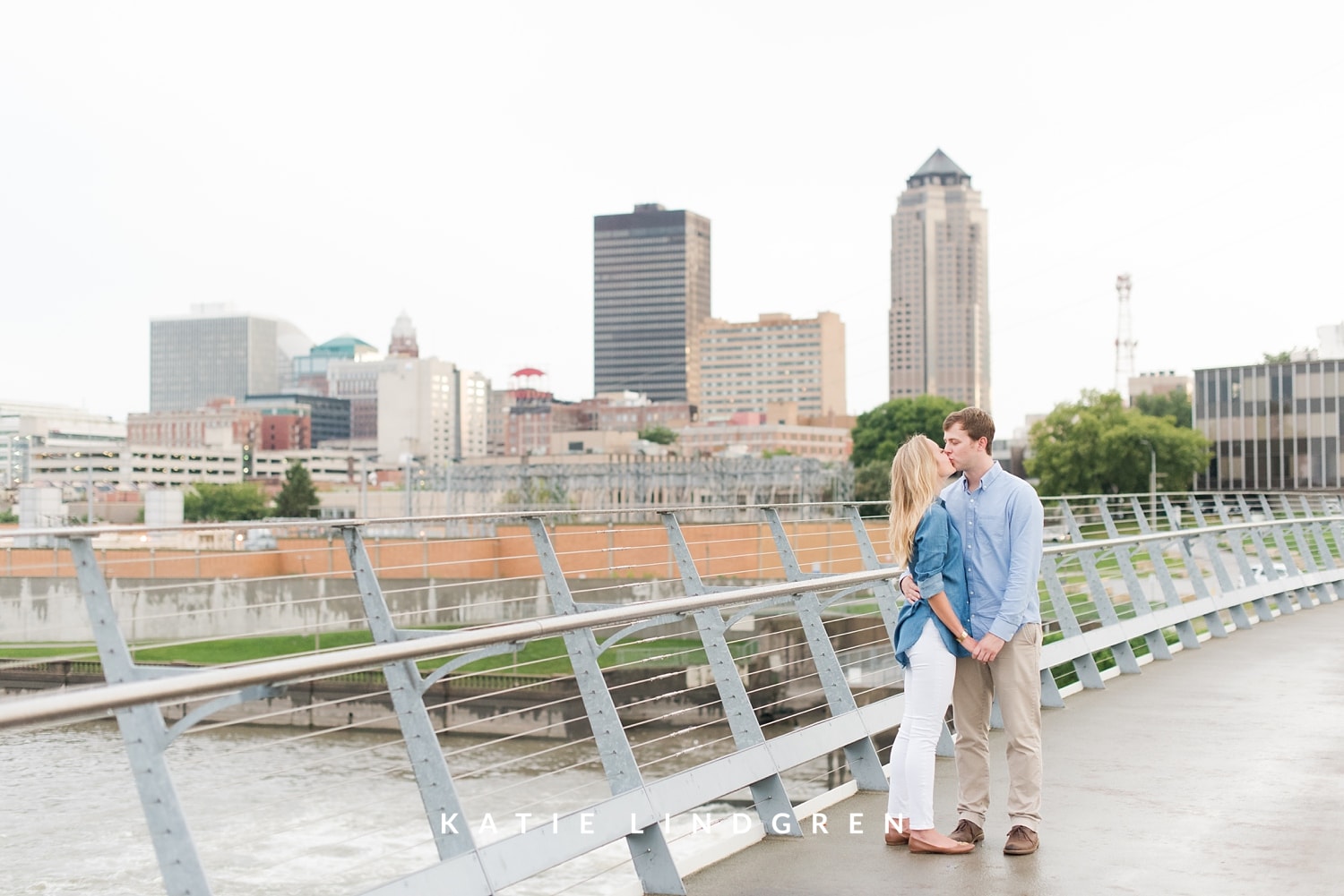 Des Moines Iowa Wedding Photographer