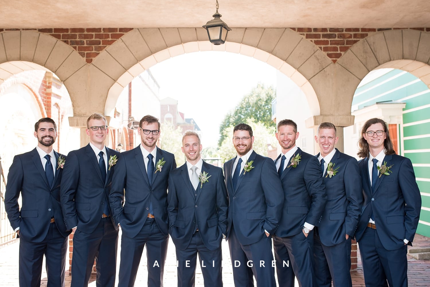 Des Moines, Iowa Wedding Photographer