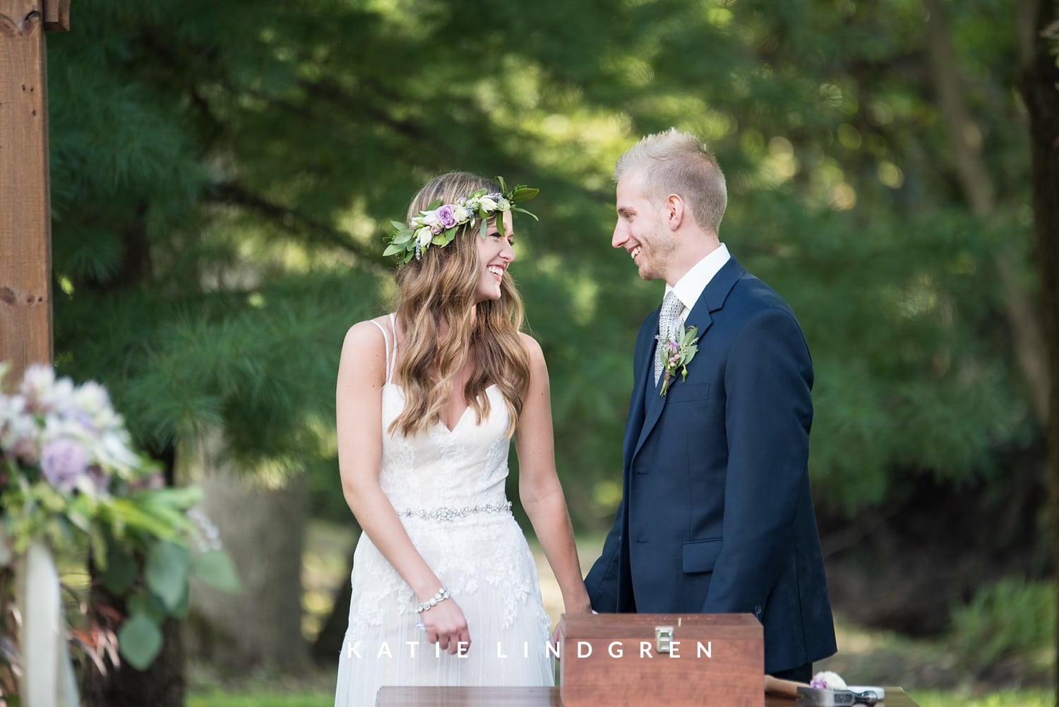 Des Moines, Iowa Wedding Photographer