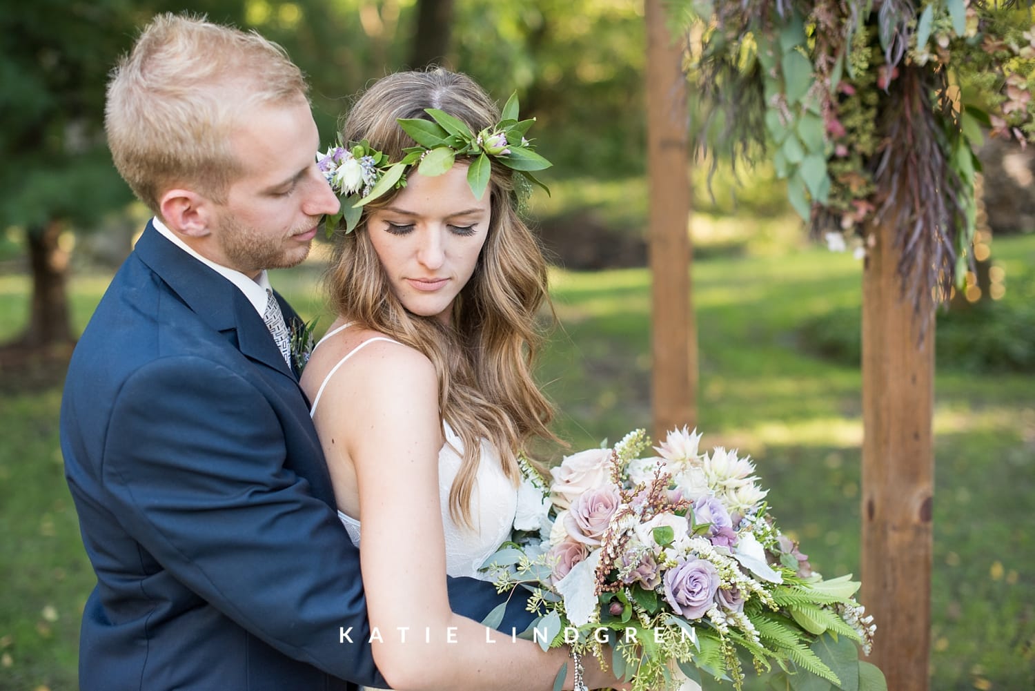 Des Moines, Iowa Wedding Photographer