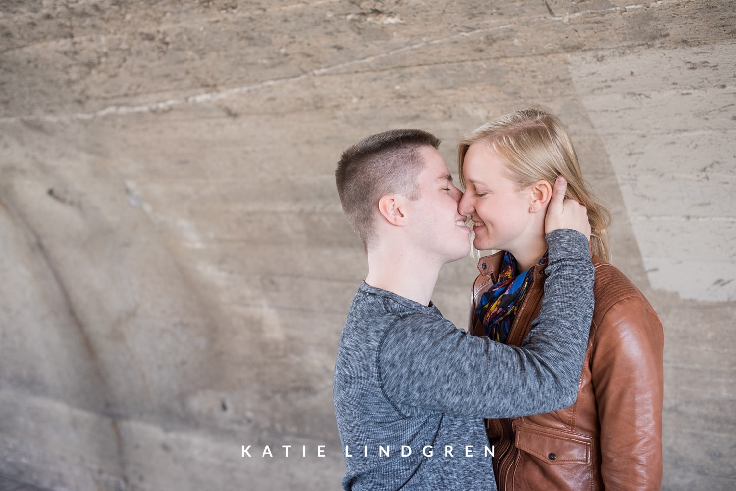 Downtown Des Moines Engagement Session