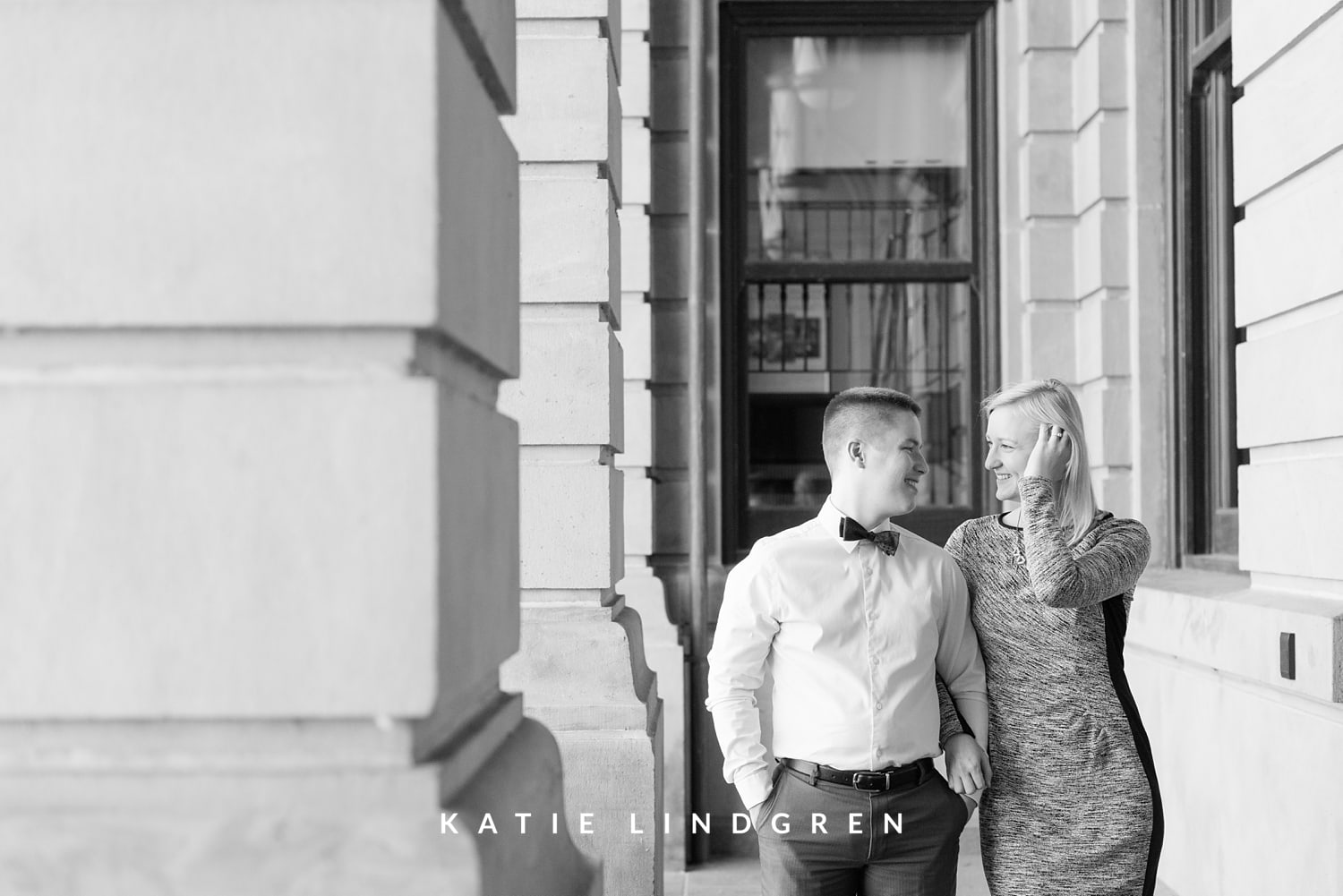 Downtown Des Moines Engagement Session