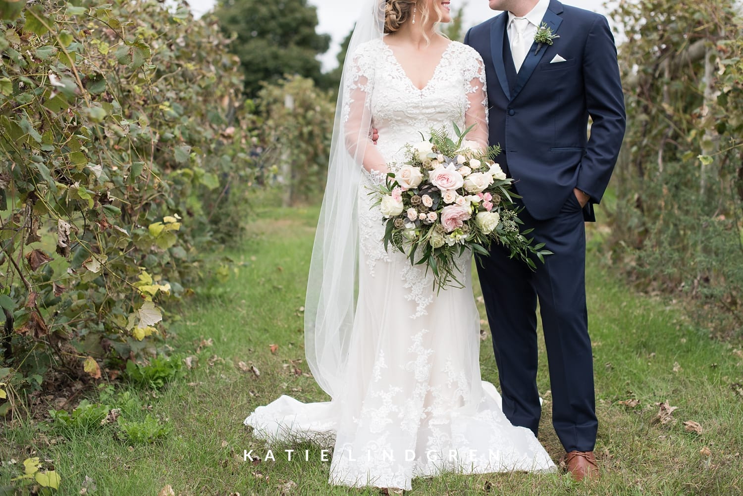 Des Moines Iowa Wedding Photographers