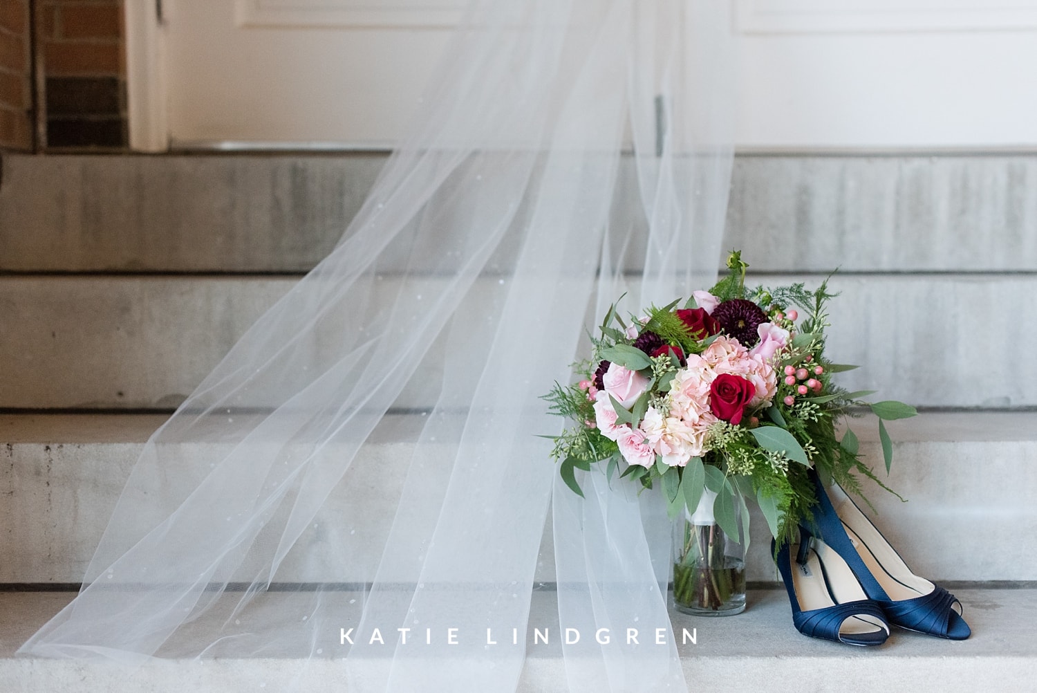 Des Moines Iowa Wedding Photographer