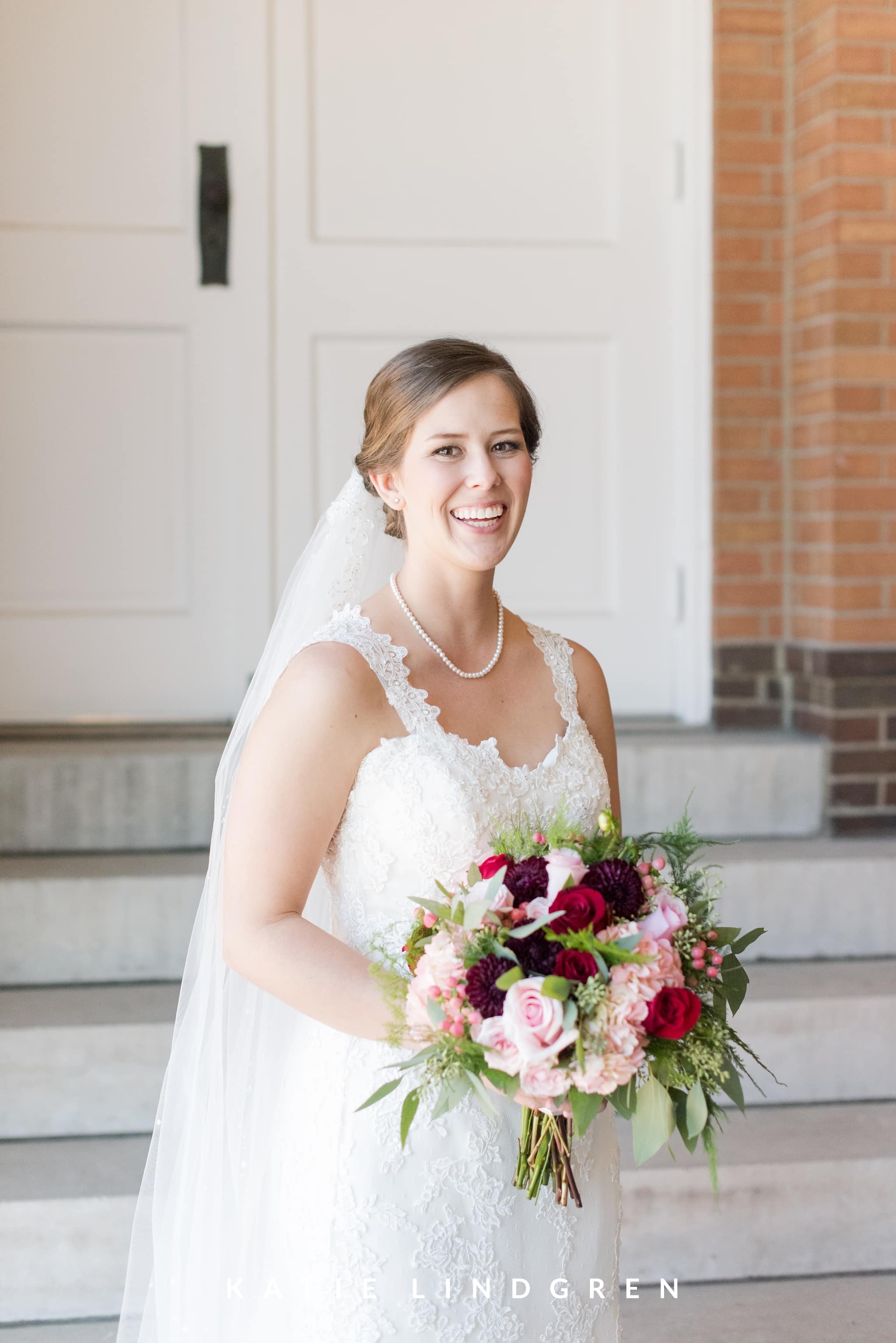 Des Moines Iowa Wedding Photographer