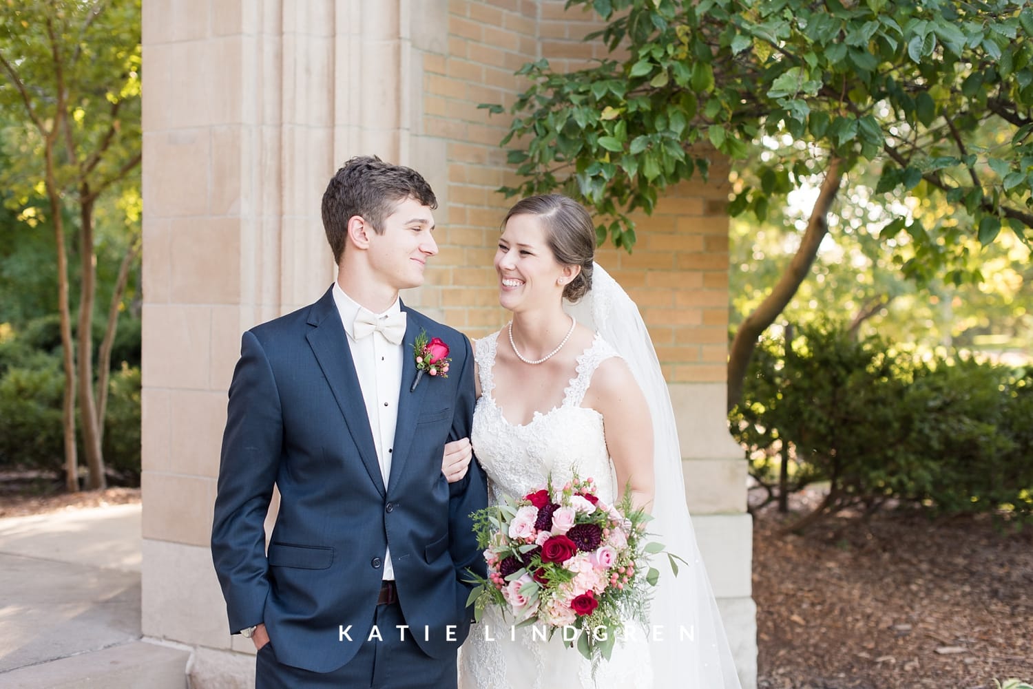 Des Moines Iowa Wedding Photographer