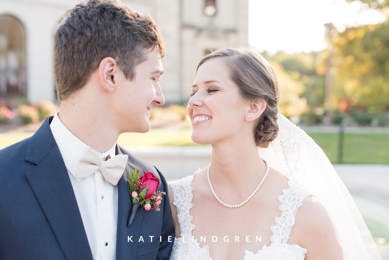 Des Moines Iowa Wedding Photographer