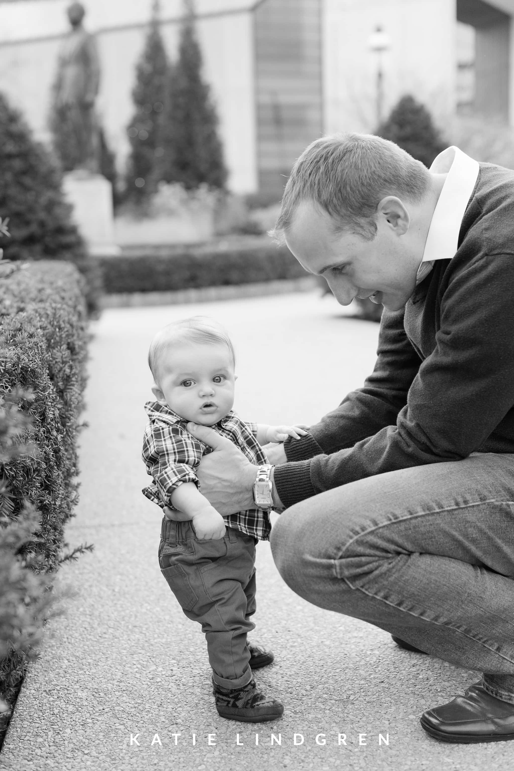 Des Moines Natural Light Family Photographer