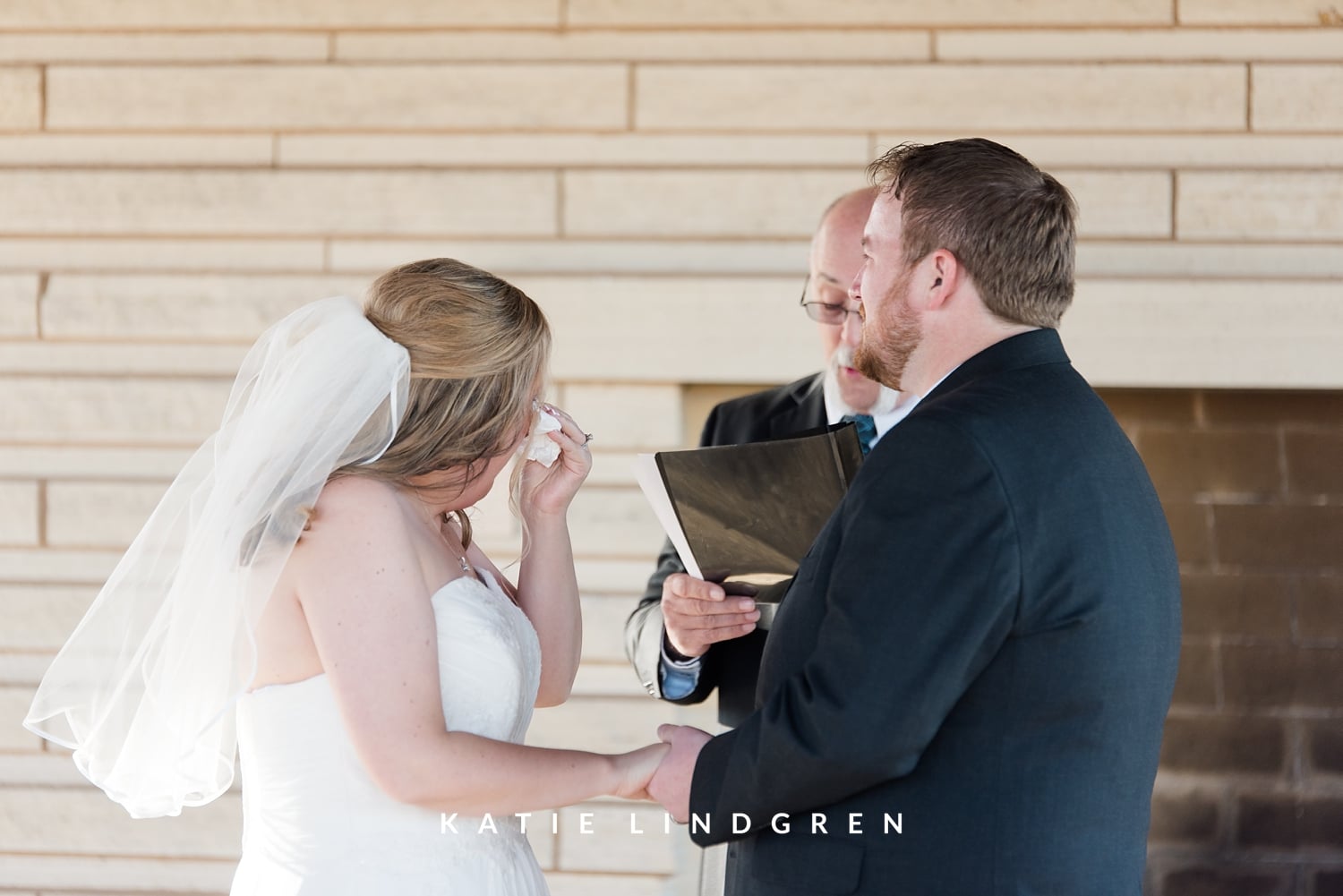 Des Moines Wedding Photographer