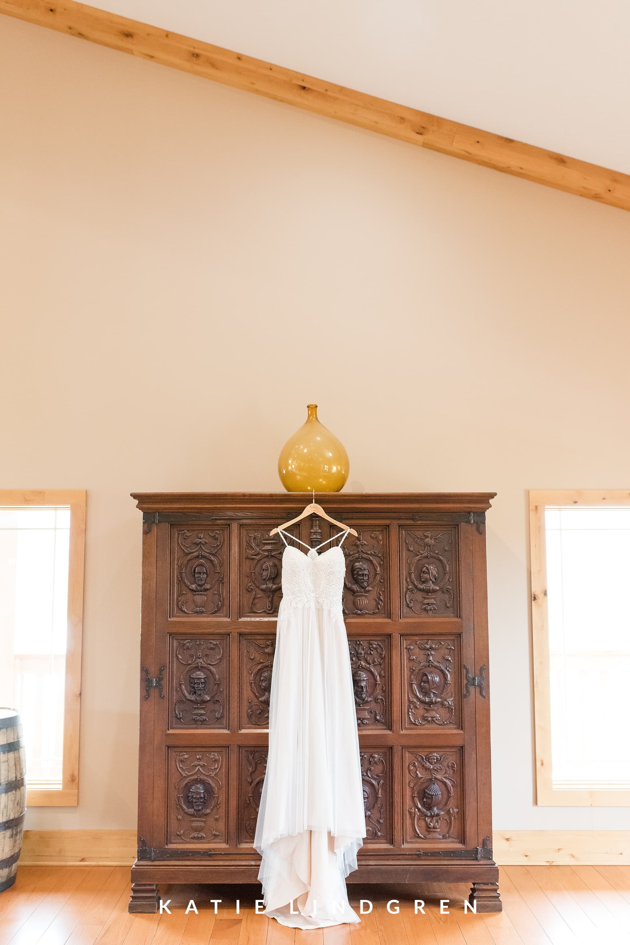 Chateau at white oak wedding