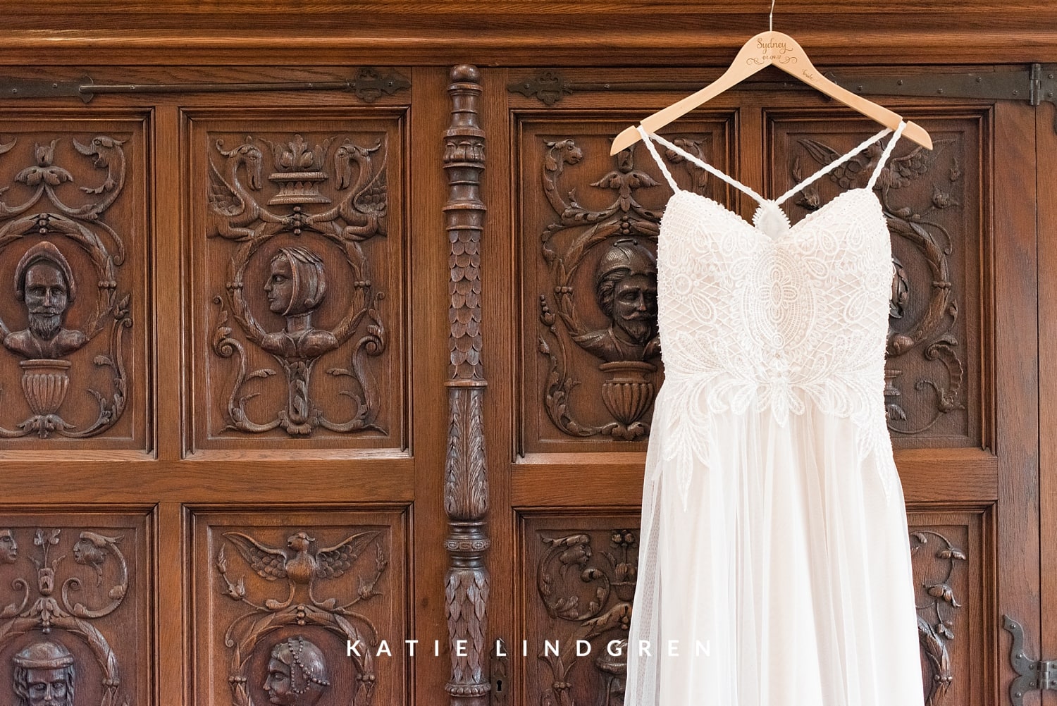 Chateau at white oak wedding