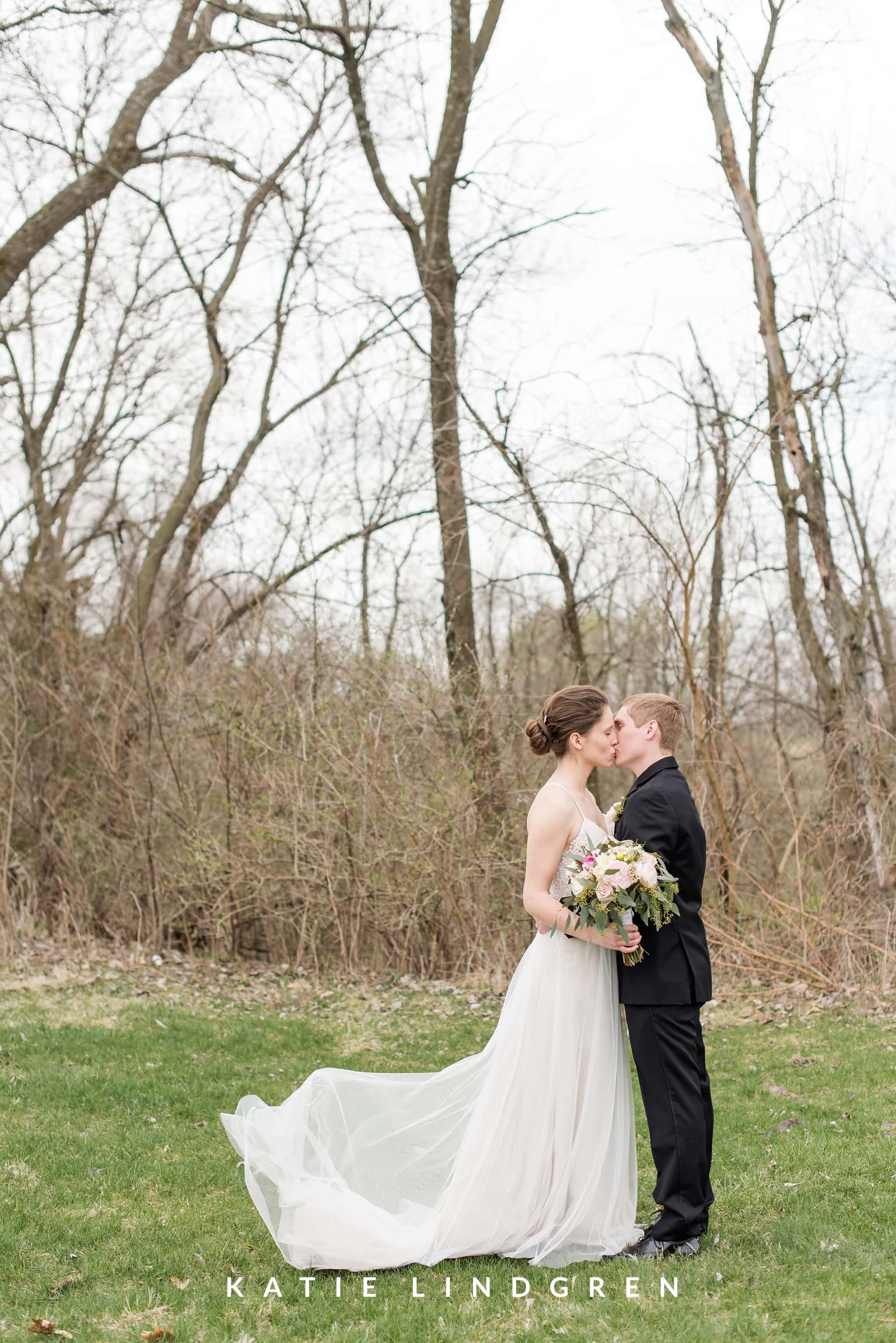 Chateau at white oak wedding