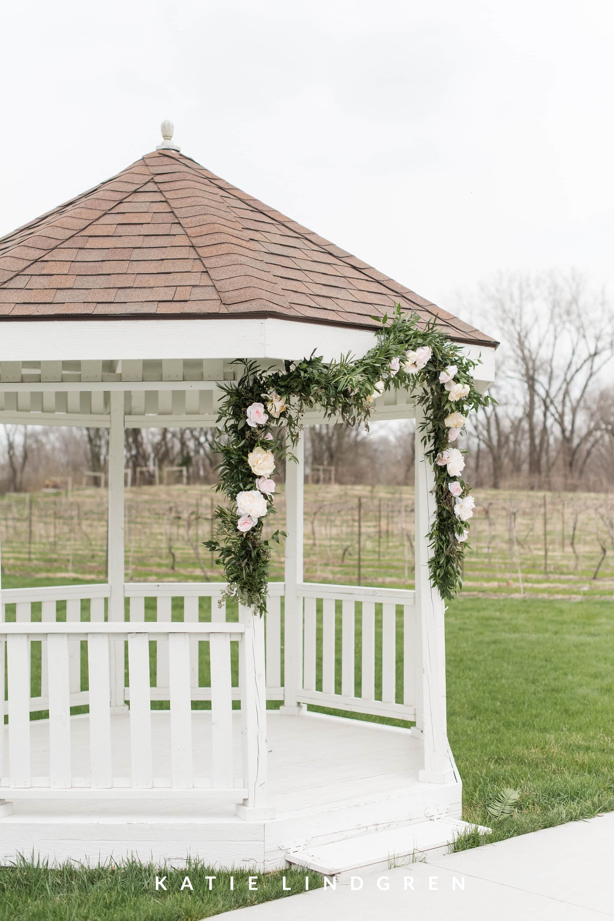 Chateau at white oak wedding