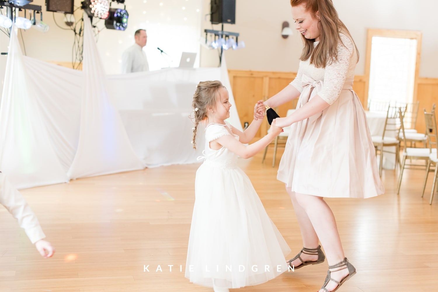 Chateau at white oak wedding