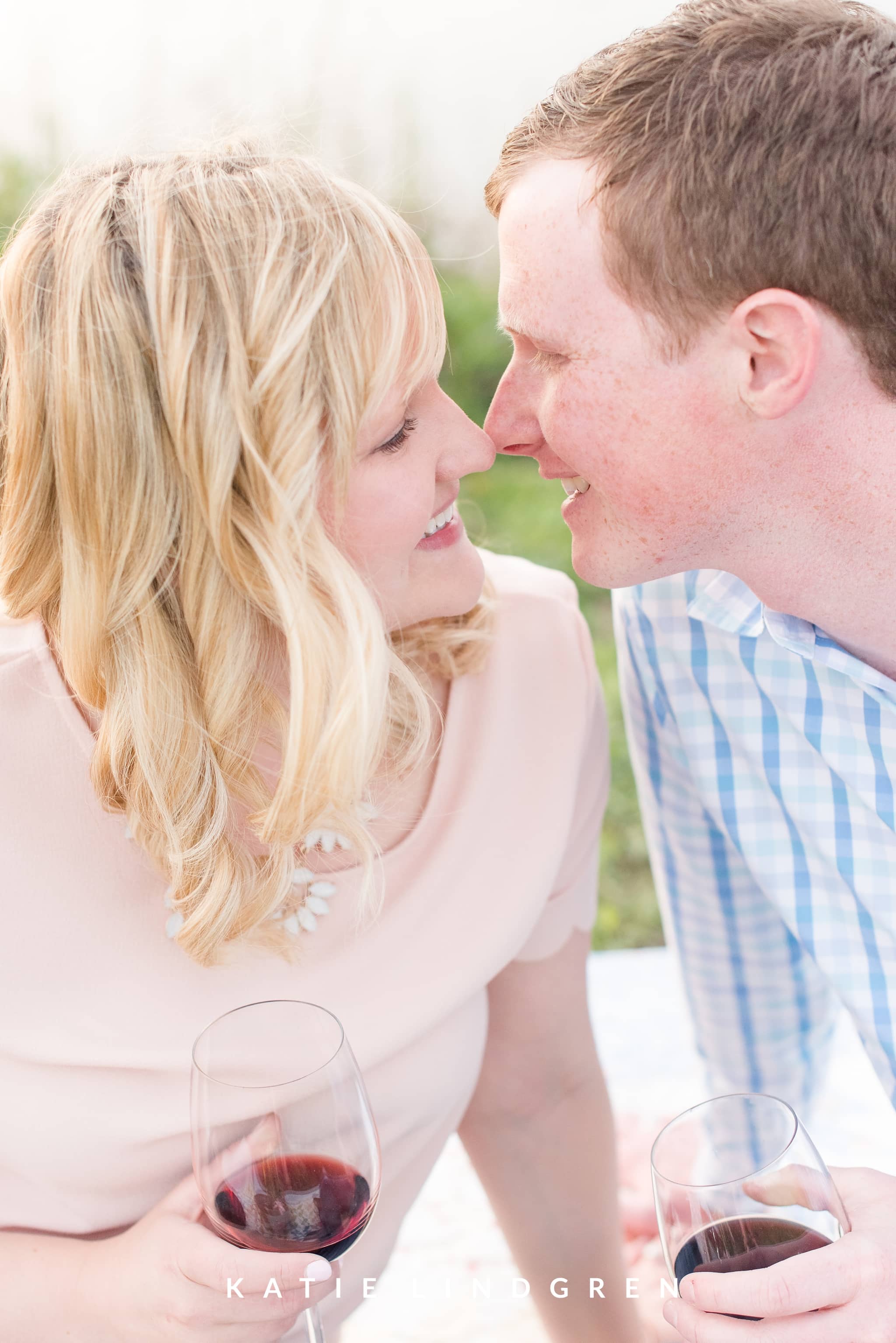 Des Moines Engagement Photographer