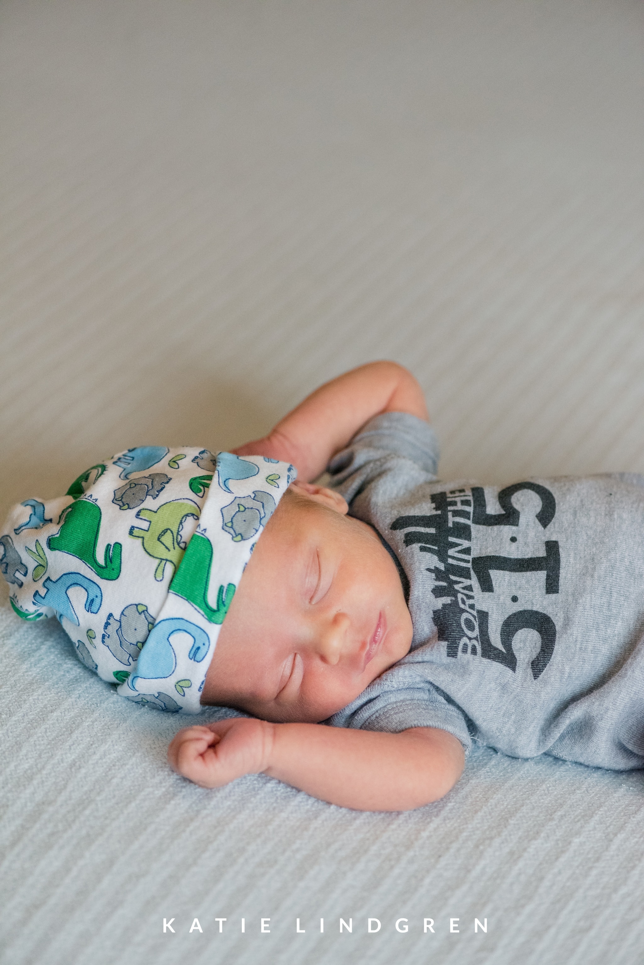 Des Moines Newborn Photographer