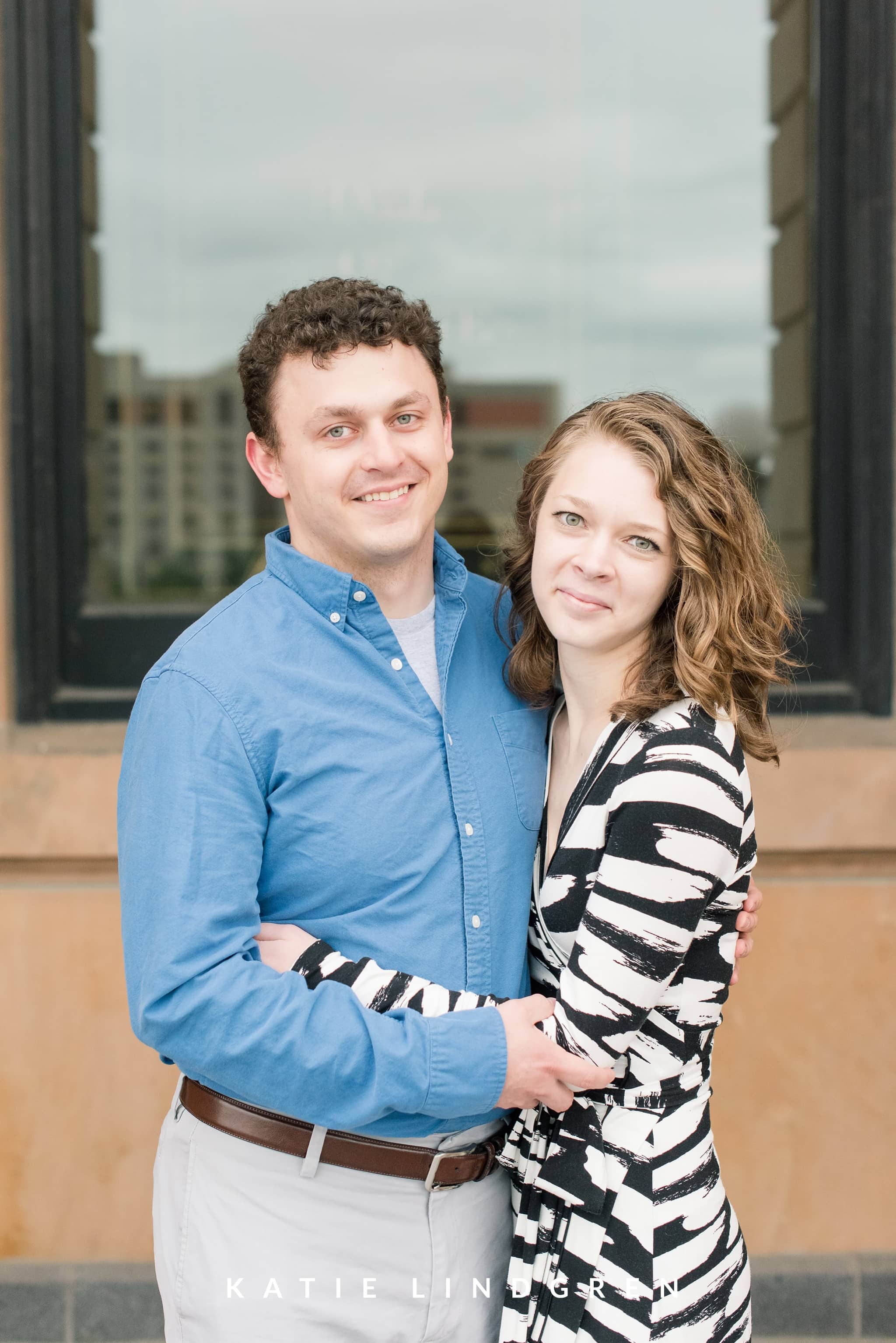 Des Moines Photographer Des Moines Engagement Session