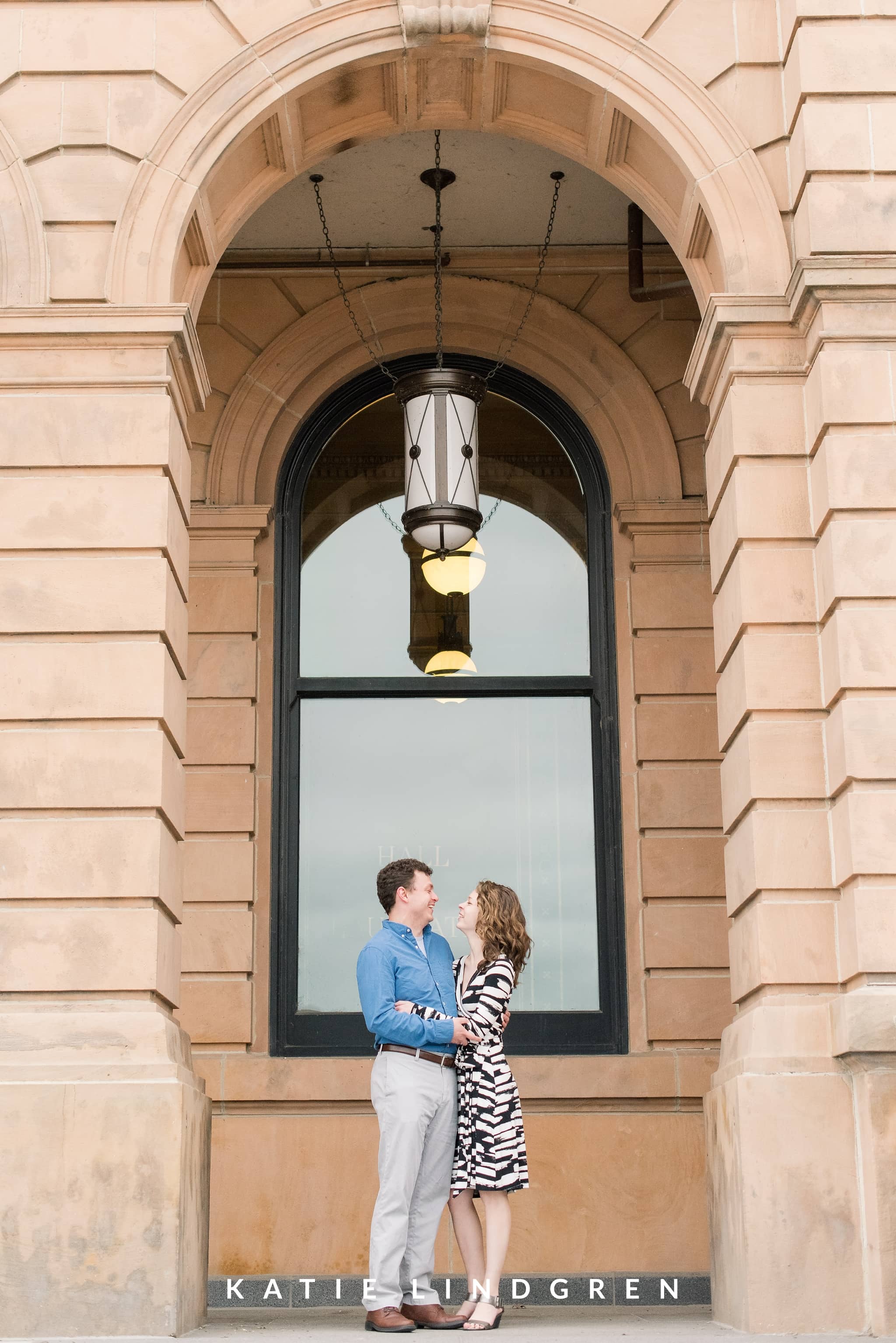 Des Moines Photographer Des Moines Engagement Session