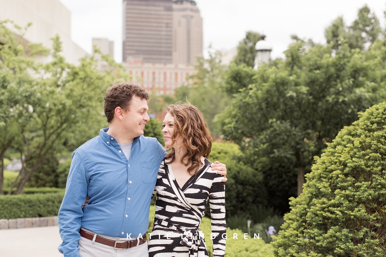Des Moines Photographer Des Moines Engagement Session