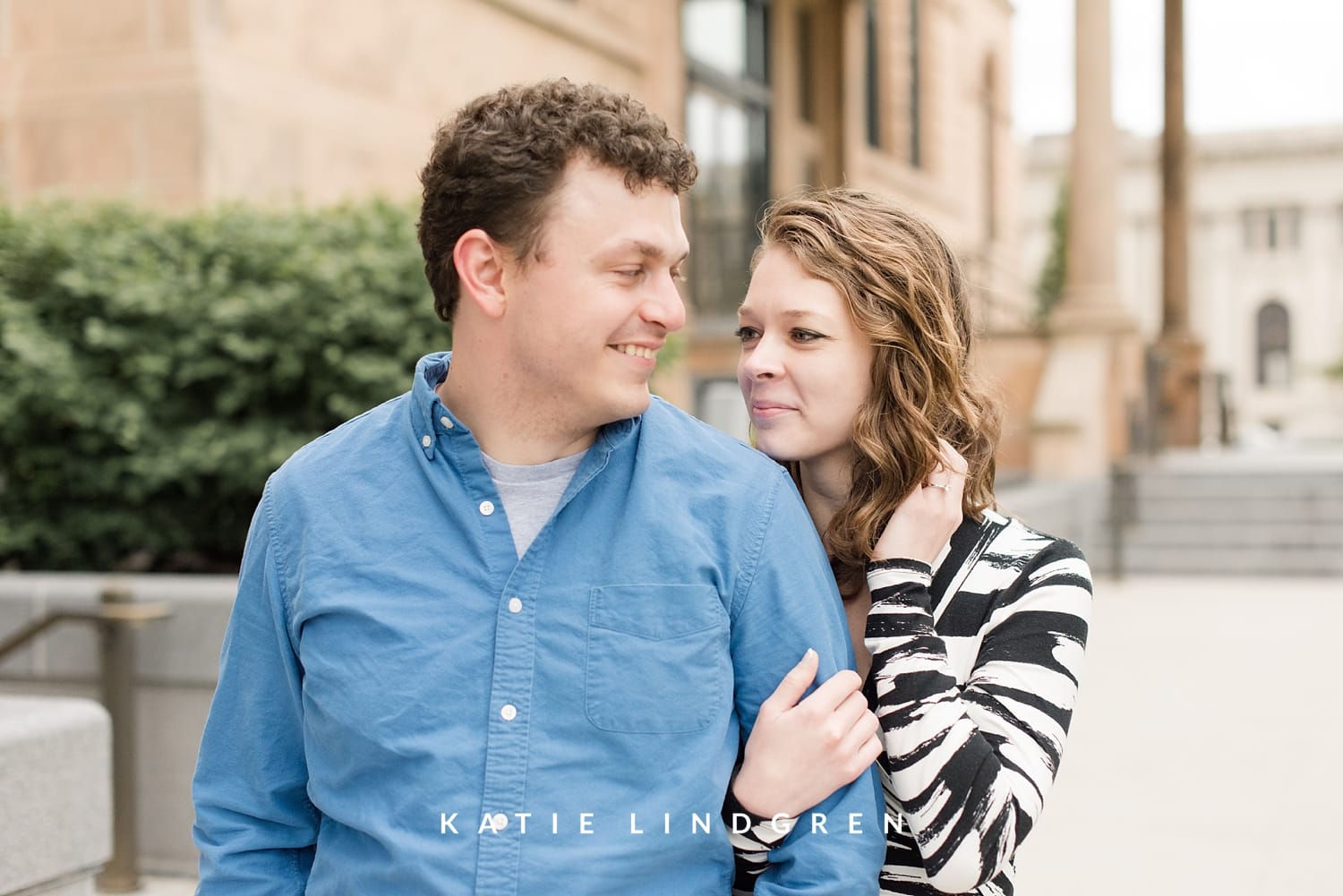 Des Moines Photographer Des Moines Engagement Session