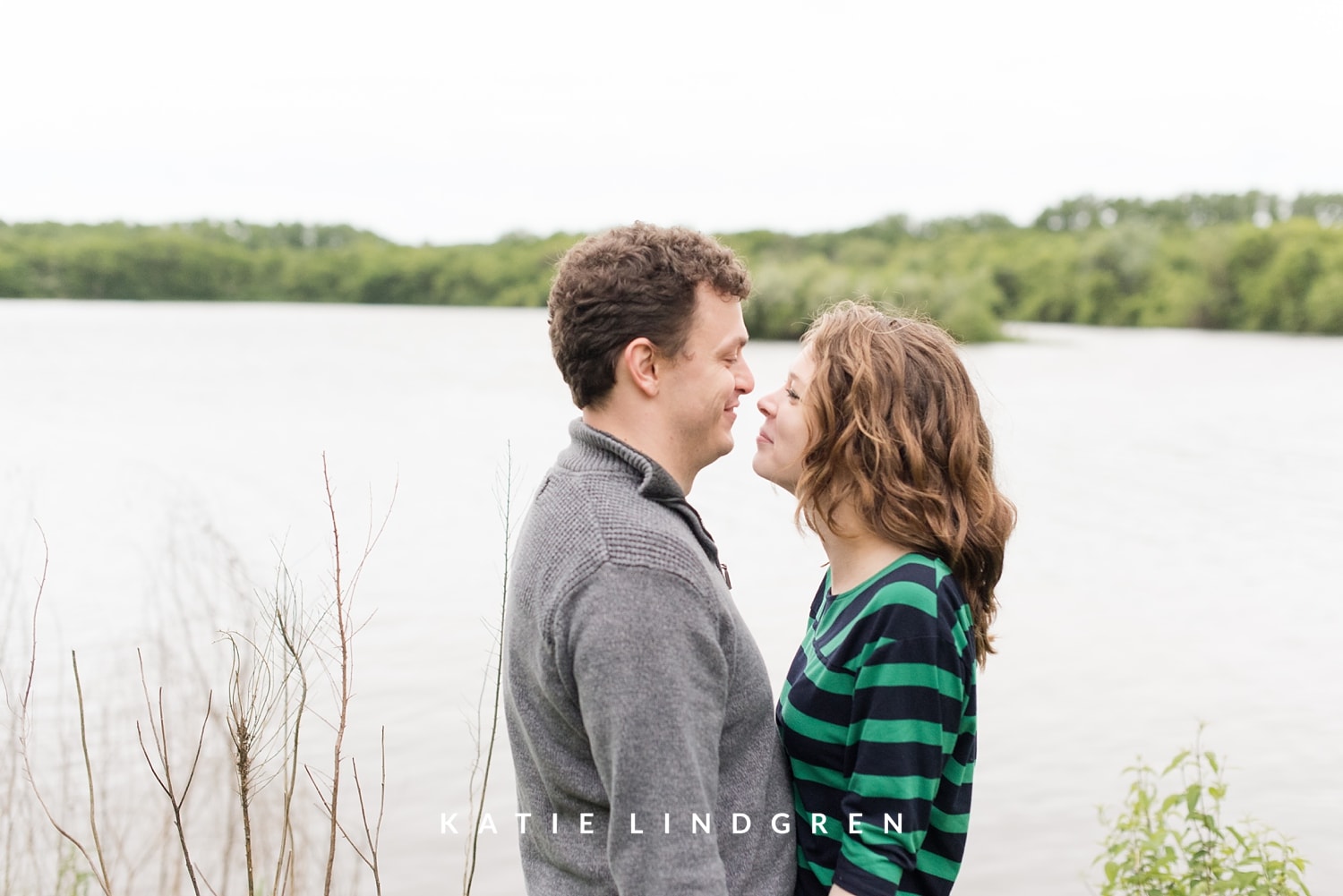Des Moines Photographer Des Moines Engagement Session