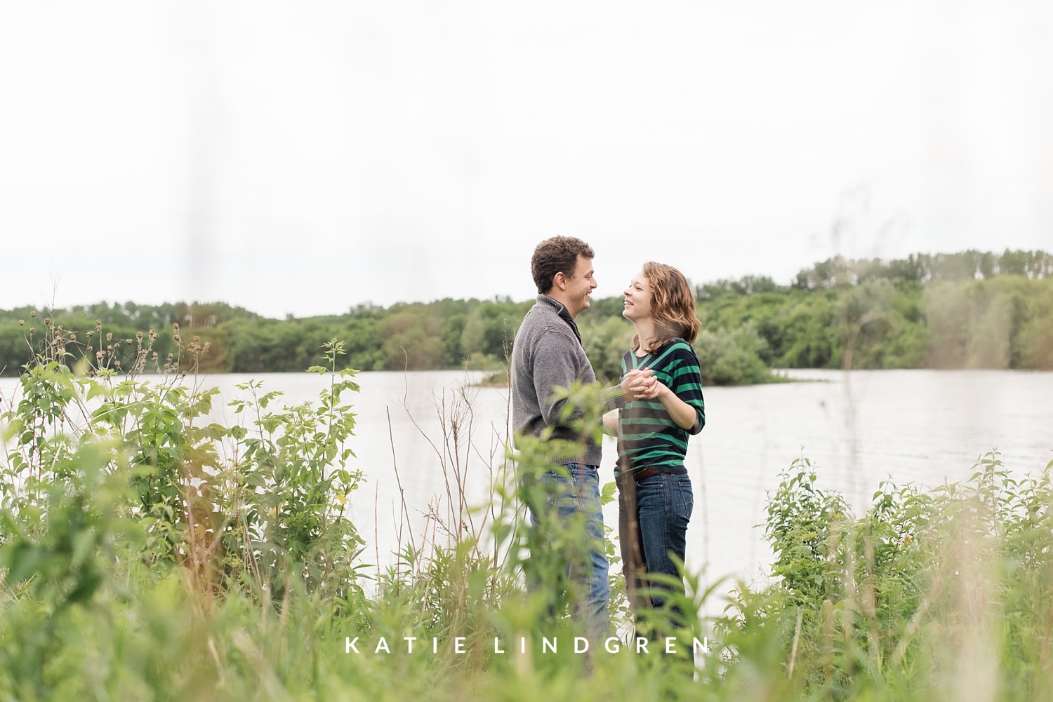 Des Moines Photographer Des Moines Engagement Session
