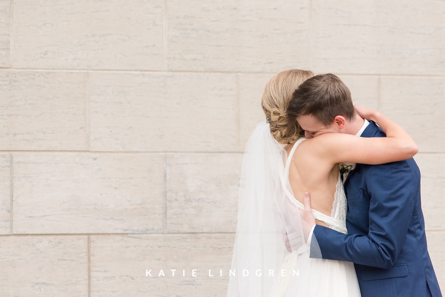 Des Moines Wedding Photographer