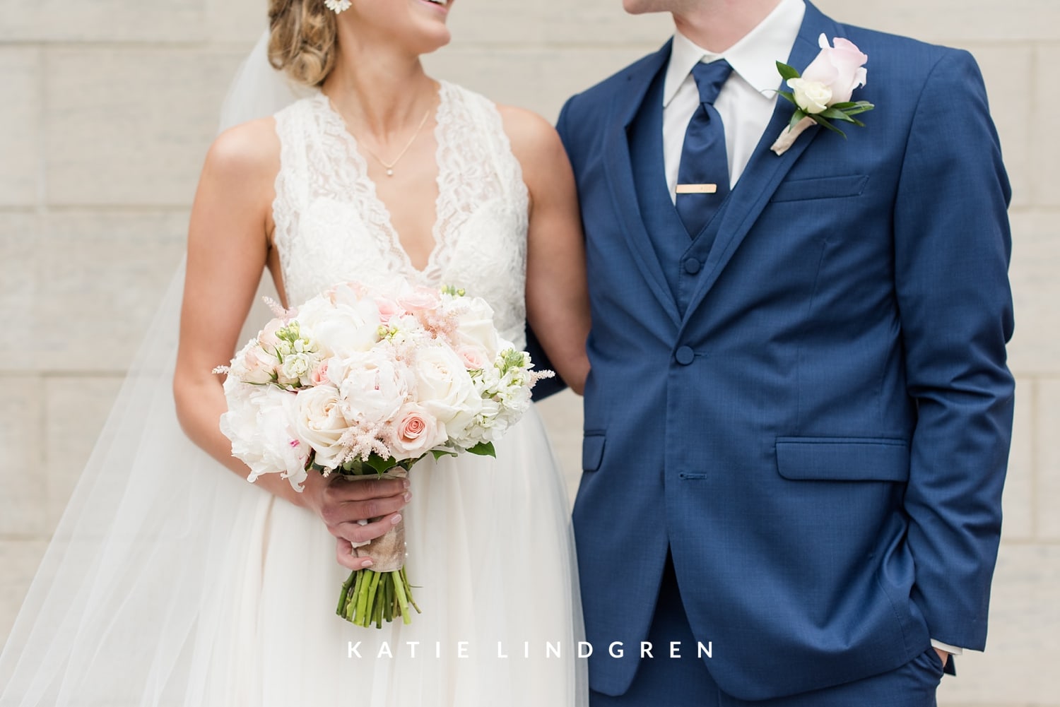 Des Moines Wedding Photographer