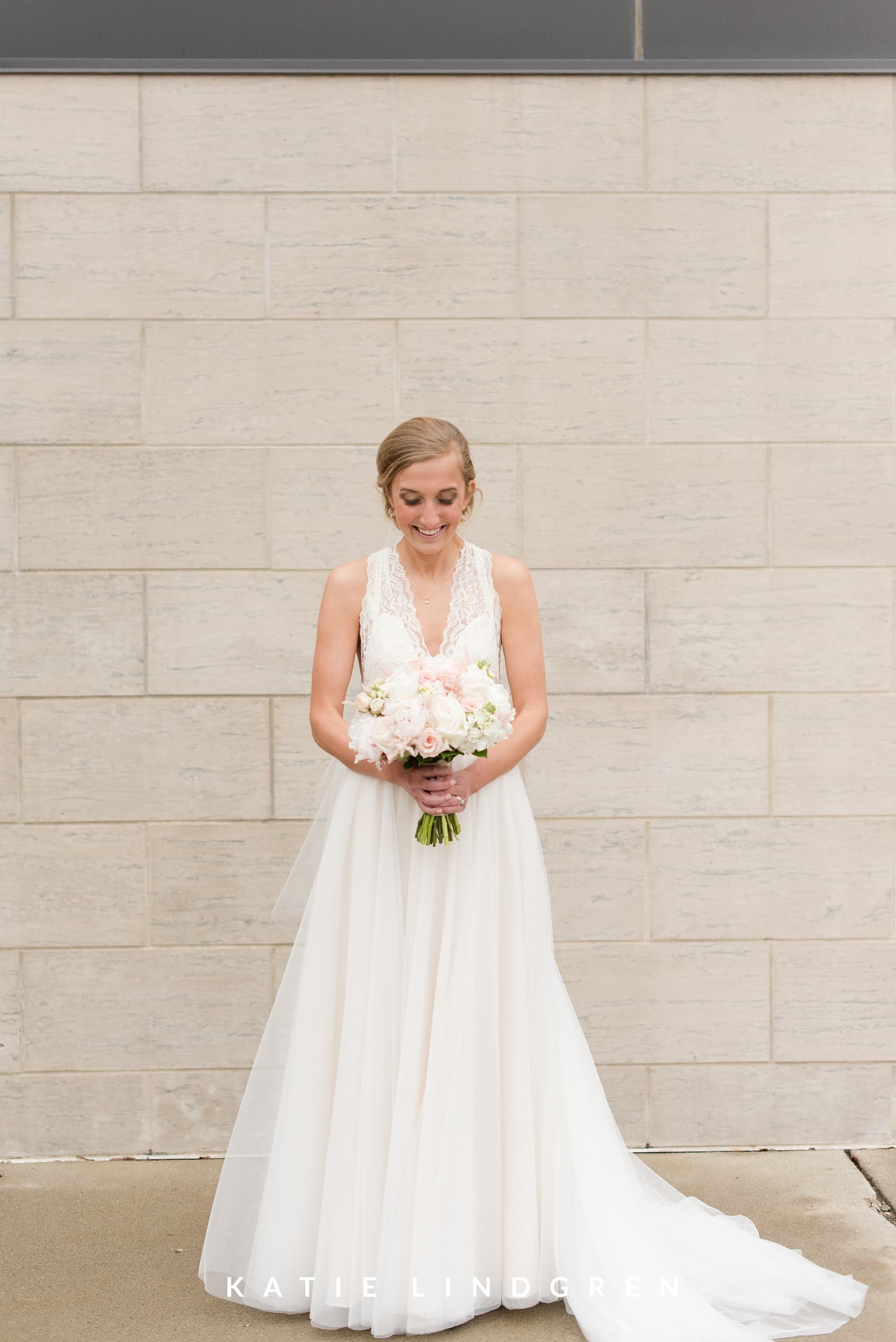 Des Moines Wedding Photographer