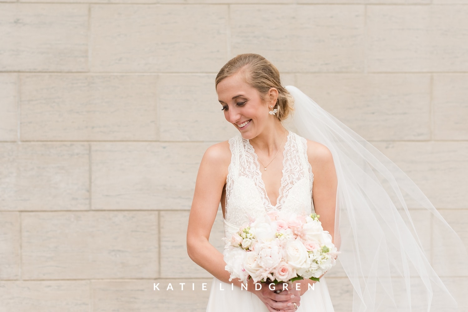 Des Moines Wedding Photographer