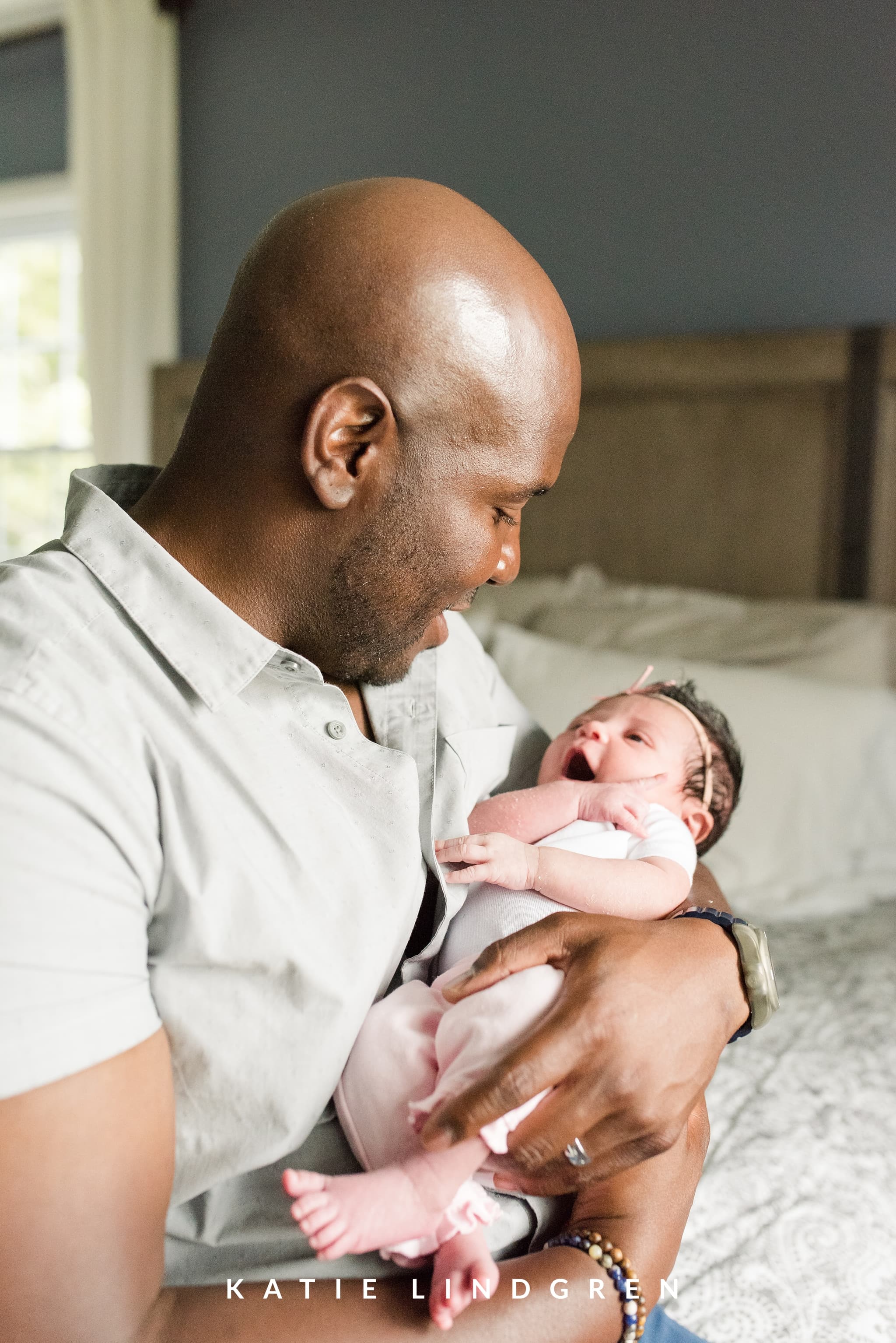 Des Moines Lifestyle Newborn Photographer