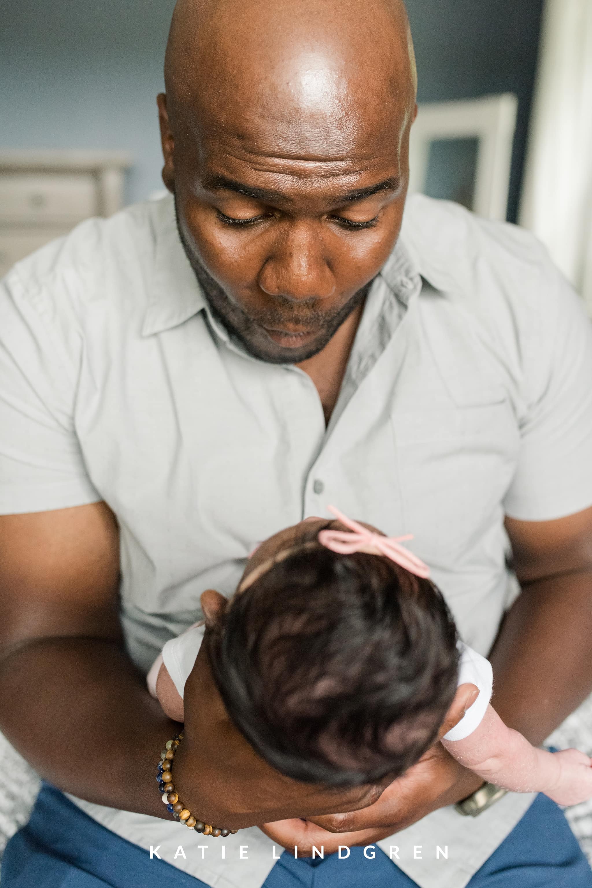 Des Moines Lifestyle Newborn Photographer