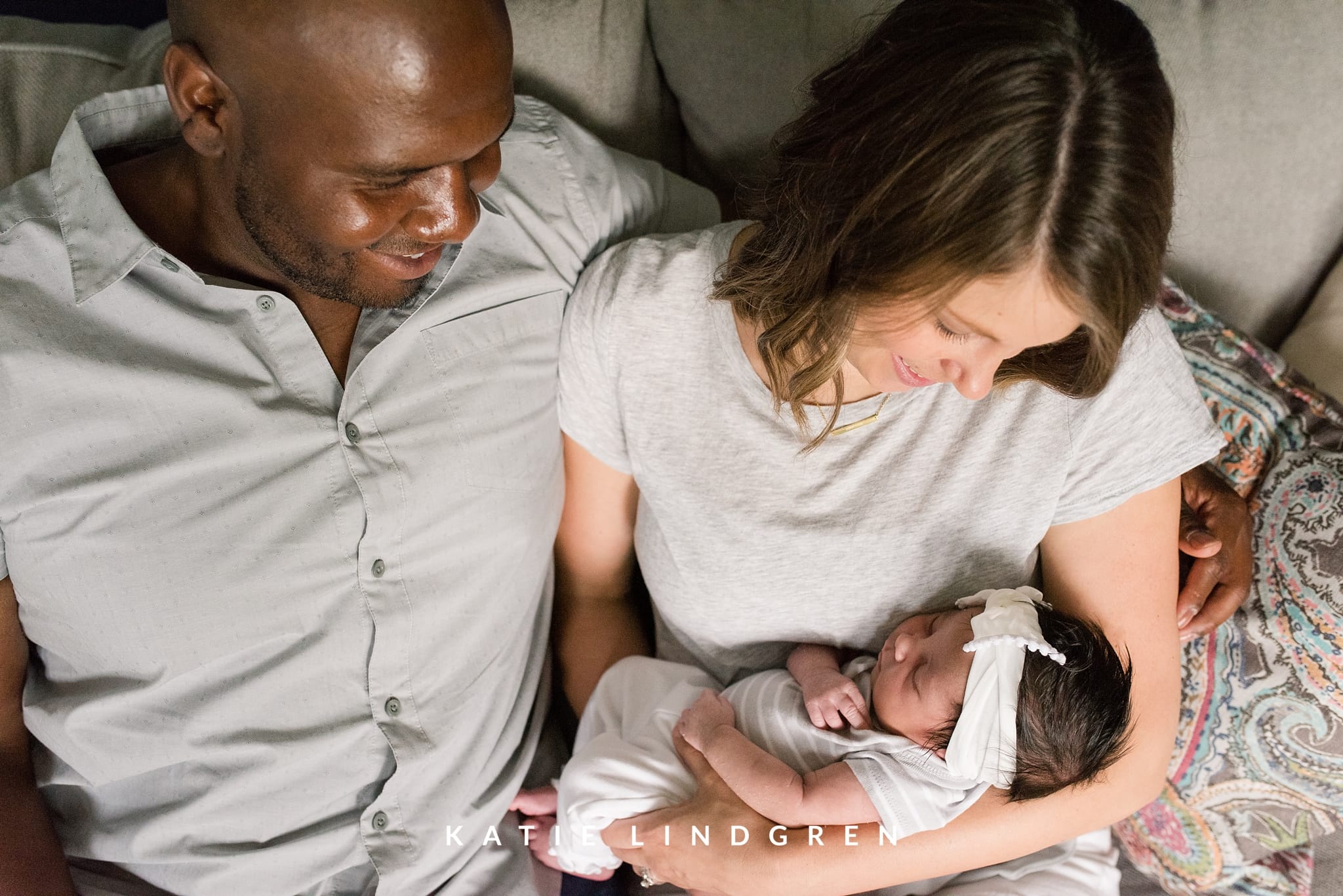 Des Moines Lifestyle Newborn Photographer