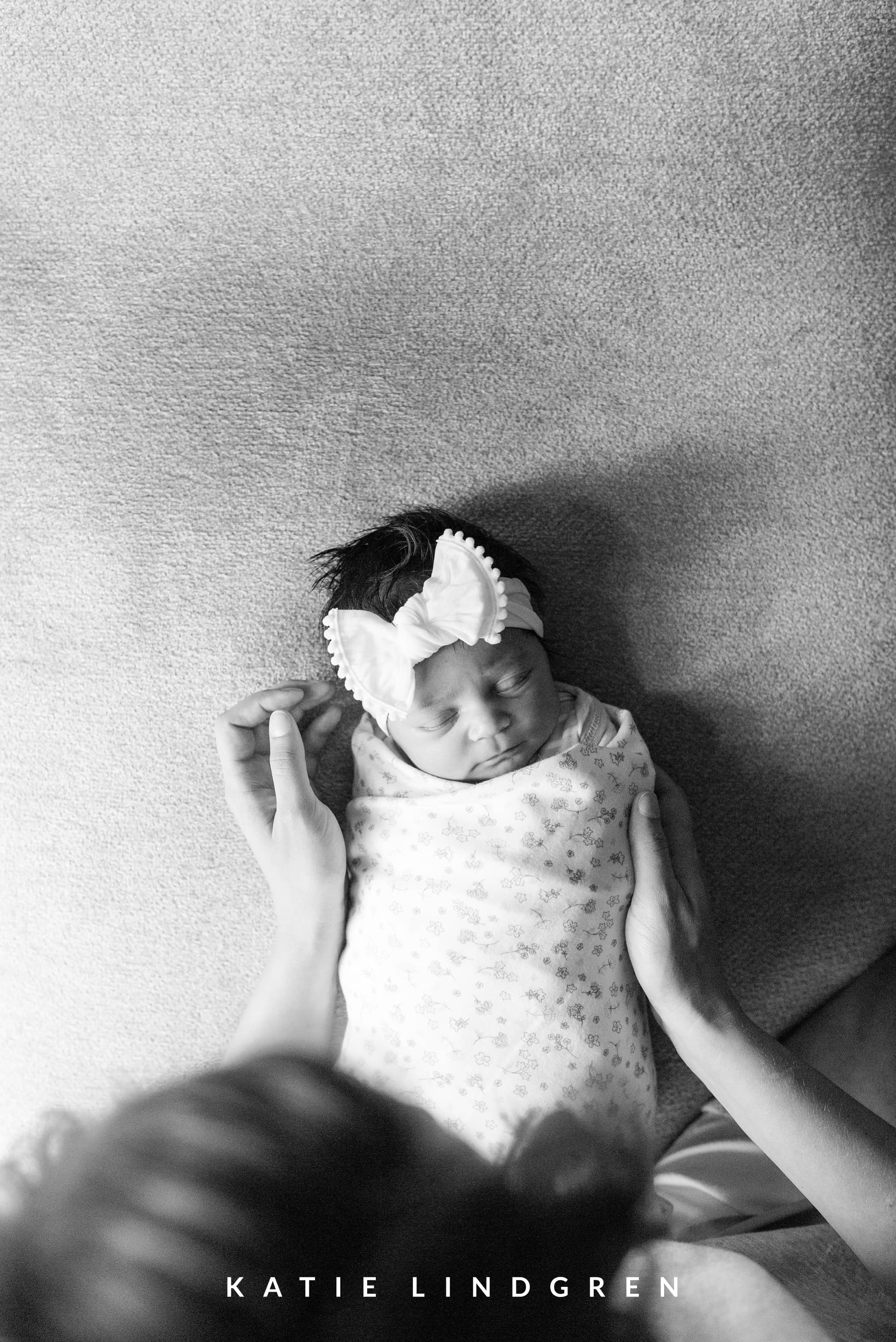 Des Moines Lifestyle Newborn Photographer