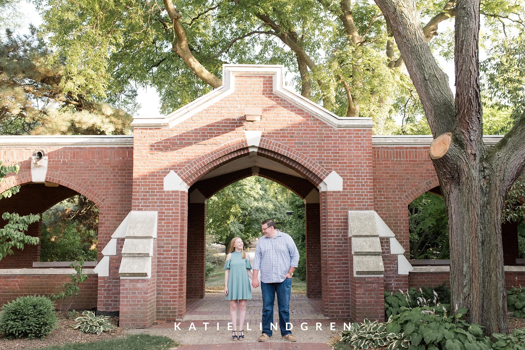 Des Moines Engagement Photographer
