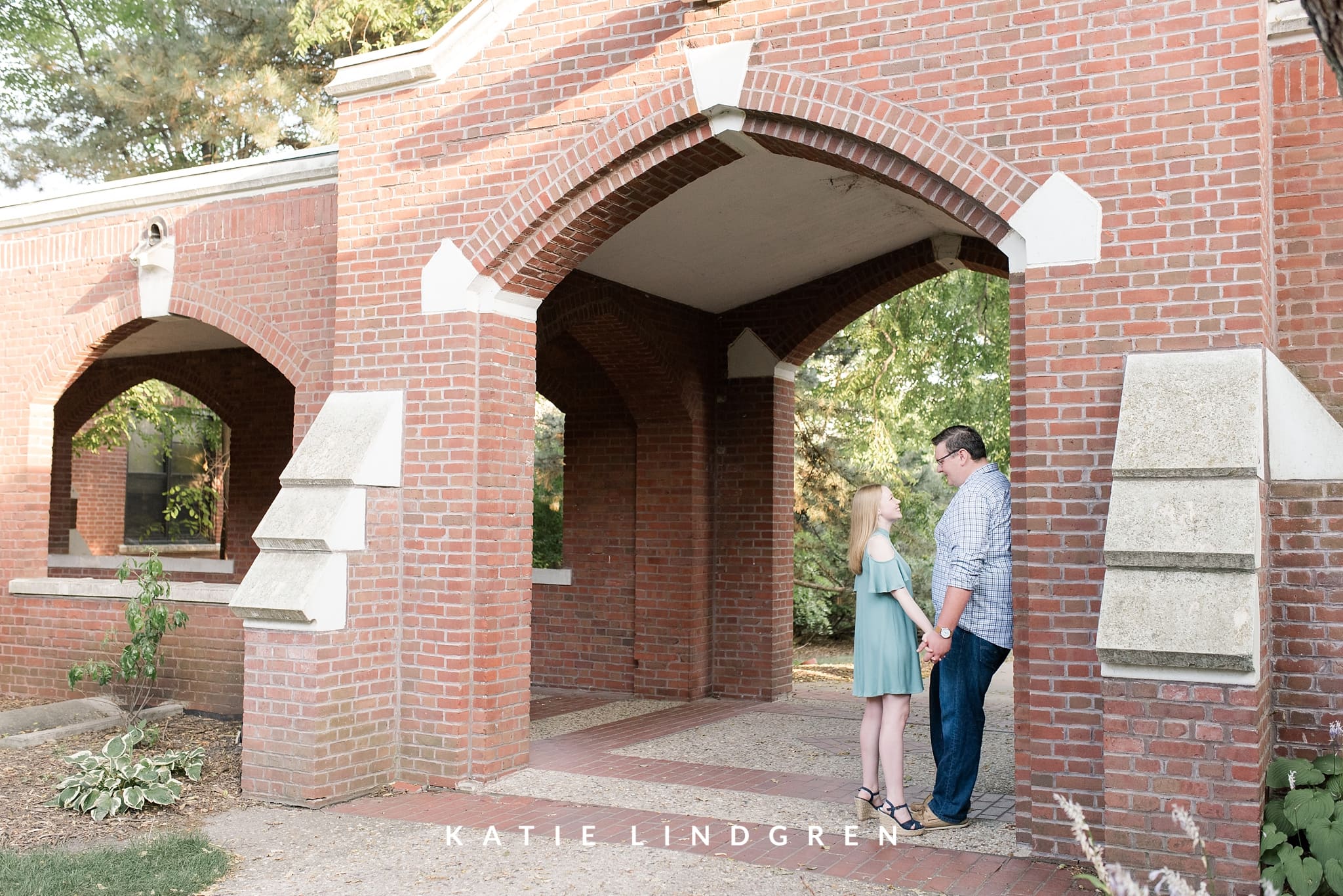 Des Moines Engagement Photographer