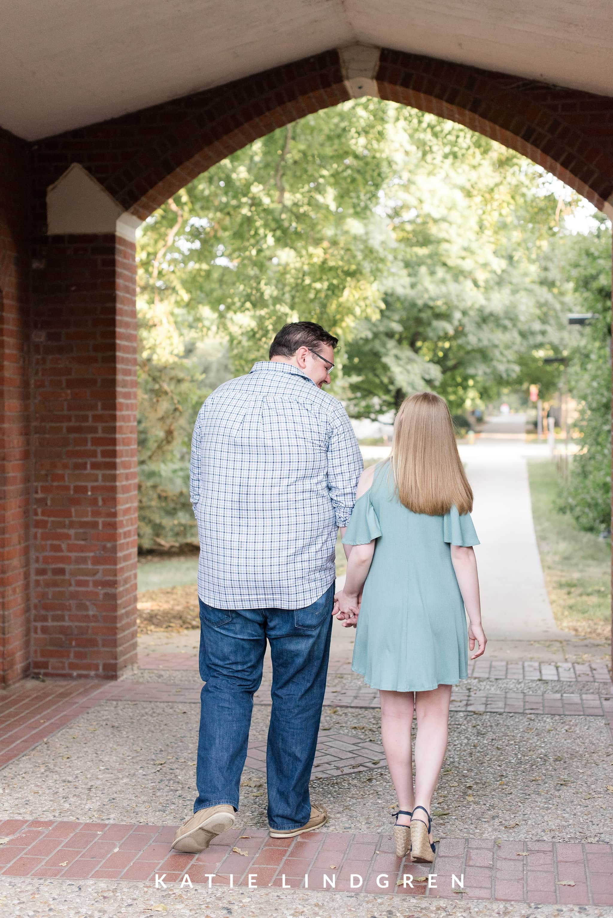 Des Moines Engagement Photographer
