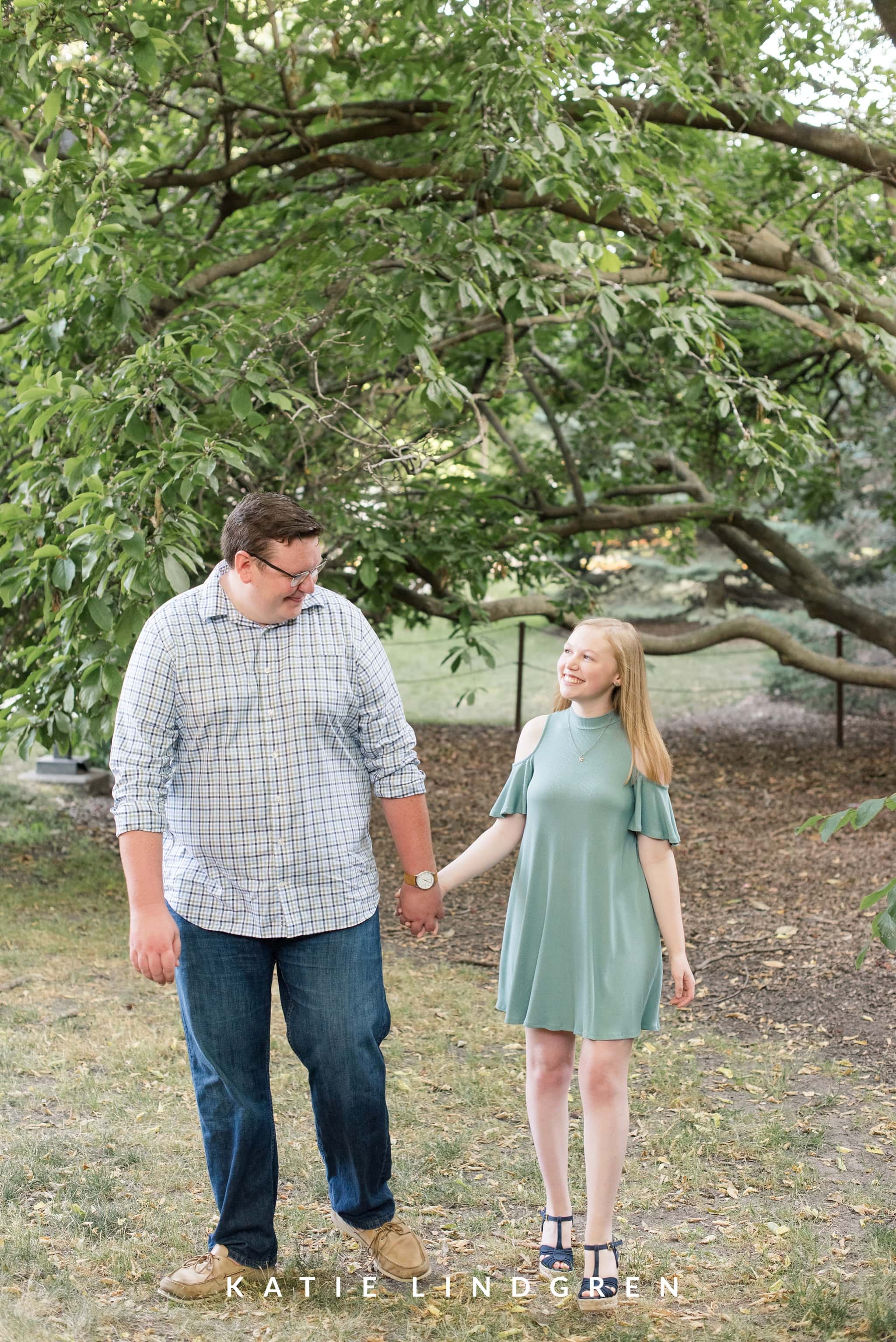 Des Moines Engagement Photographer