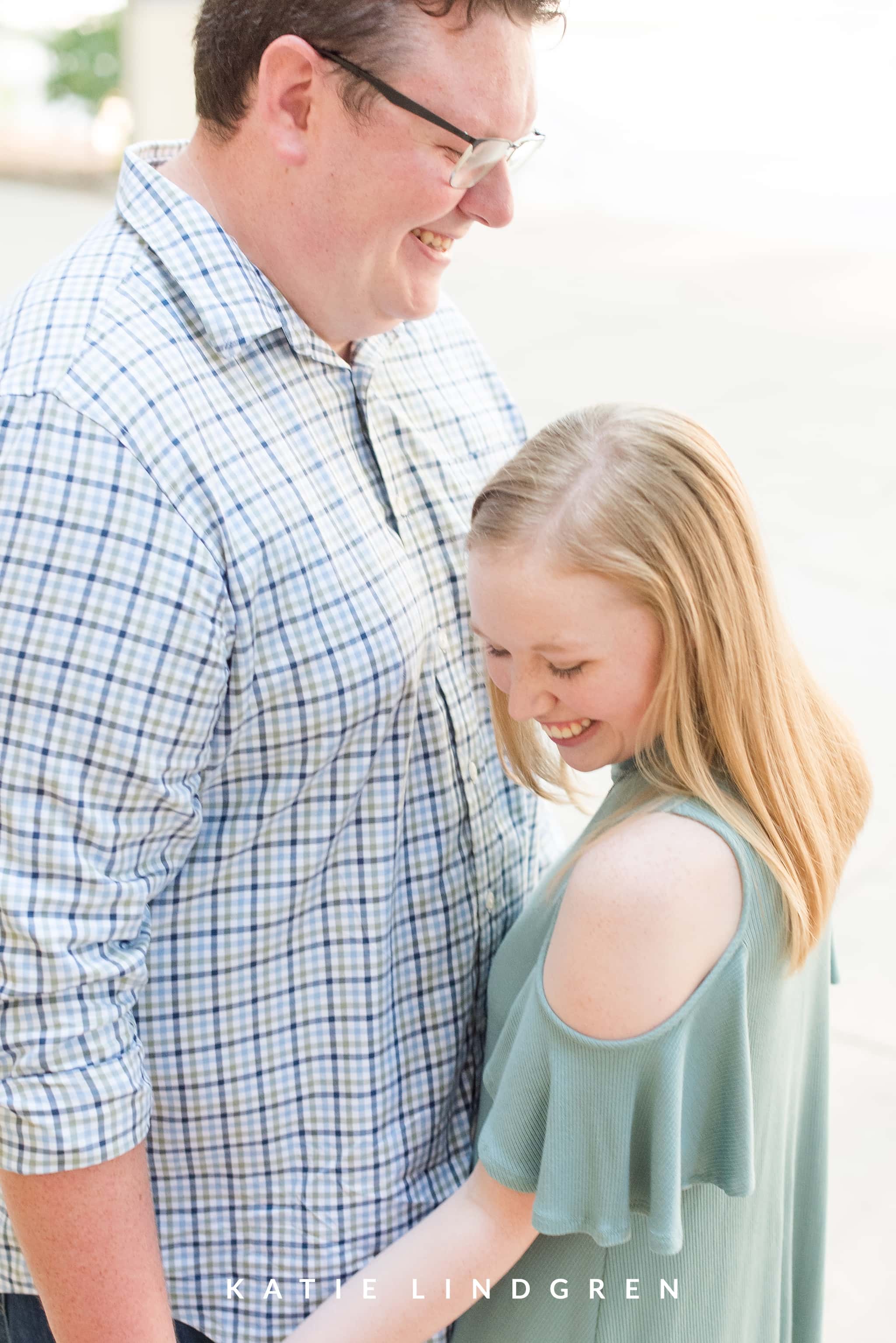 Des Moines Engagement Photographer